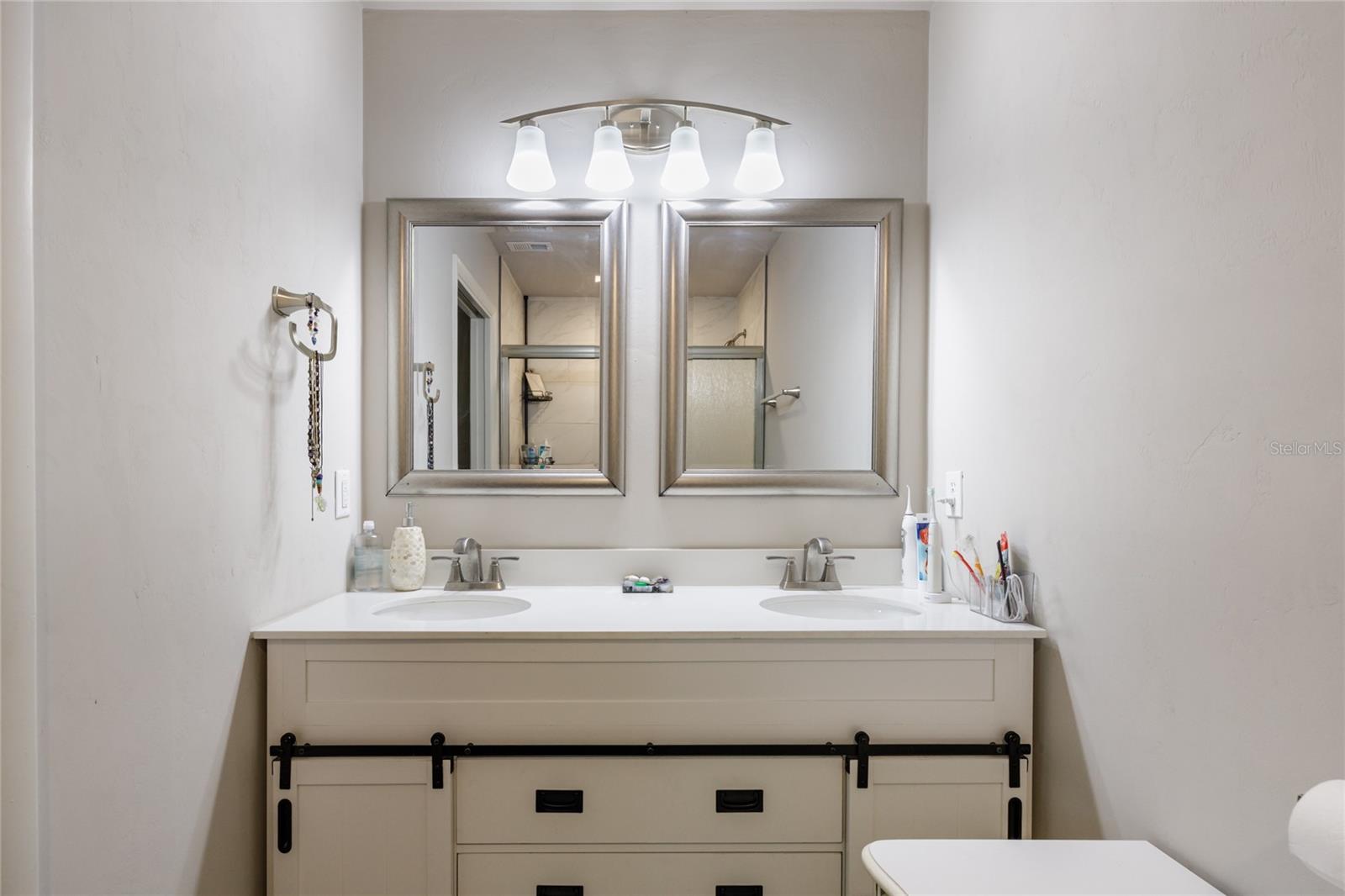 Image 21 of 38 For 2831 15th Street