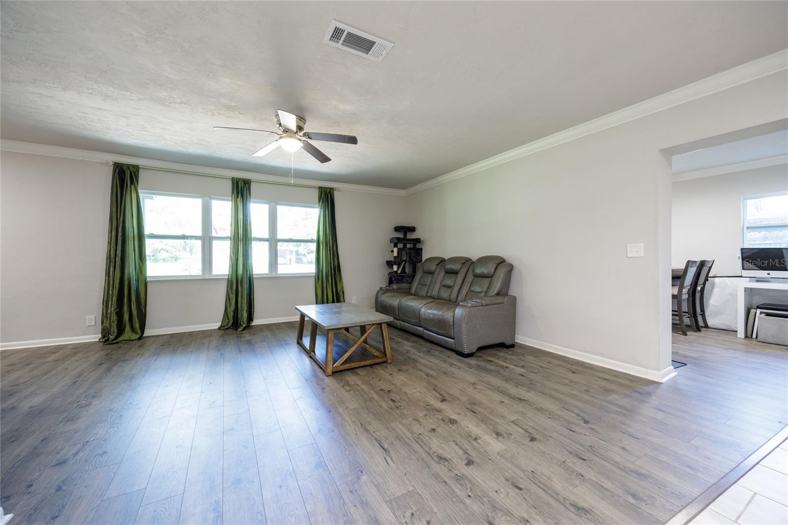 Image 6 of 38 For 2831 15th Street