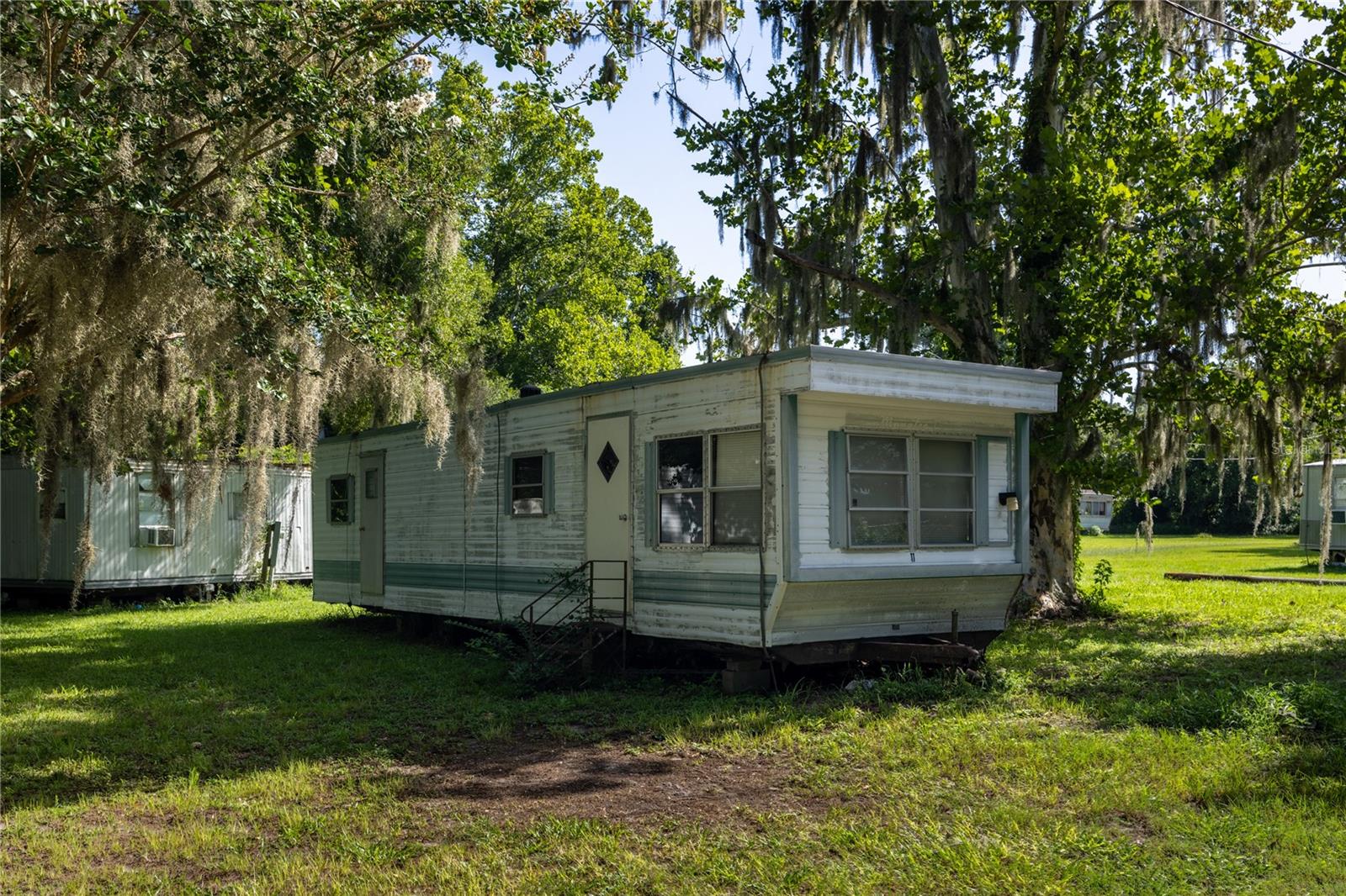 Image 8 of 29 For 22087 Us 441