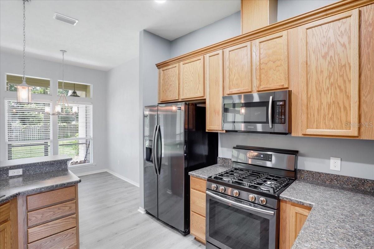 Image 10 of 36 For 15373 149th Road