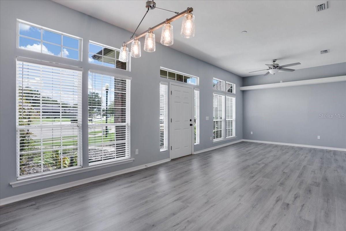 Image 2 of 36 For 15373 149th Road