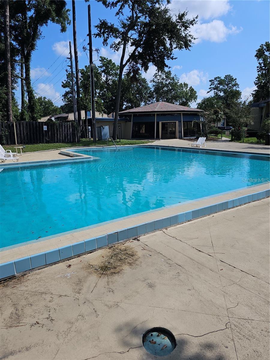 Image 24 of 29 For 2811 Archer Road M106
