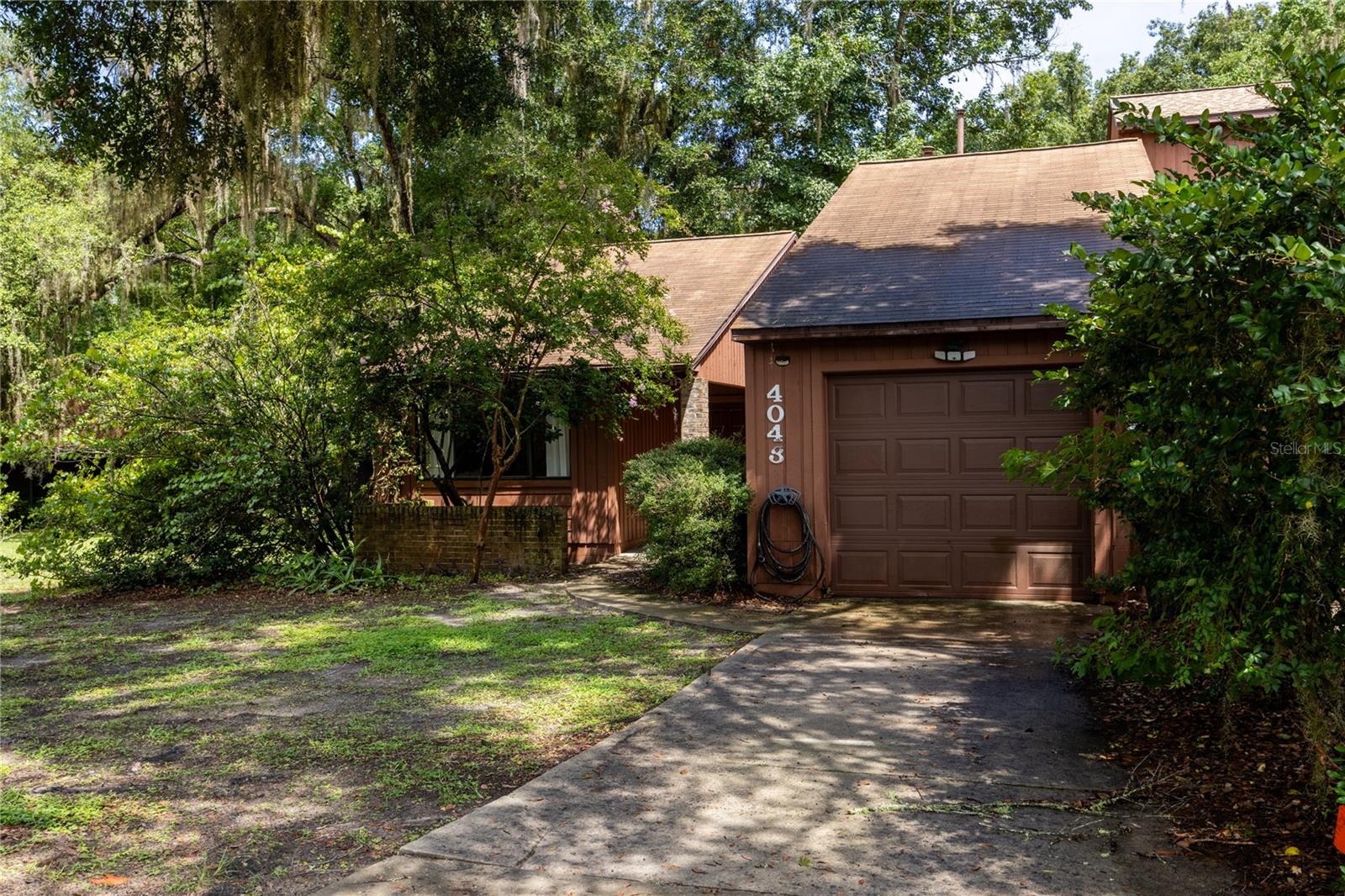 Image 2 of 34 For 4043 17th Terrace