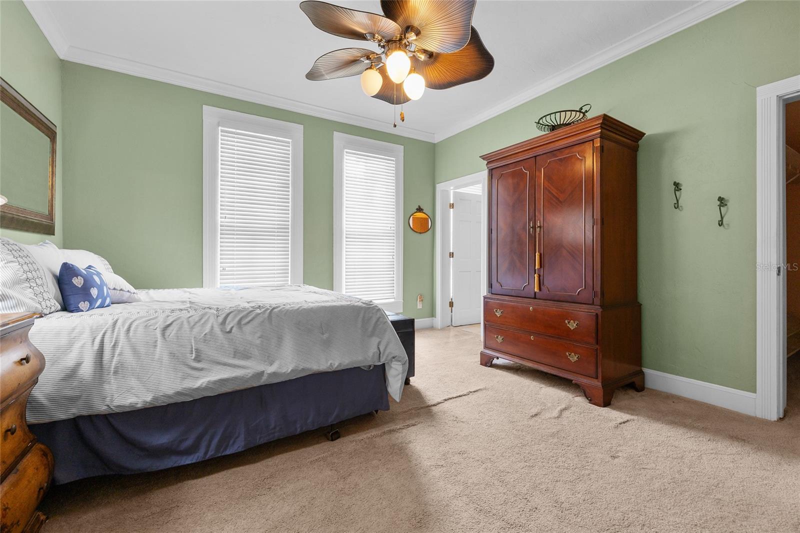 Image 30 of 54 For 14702 140th Street