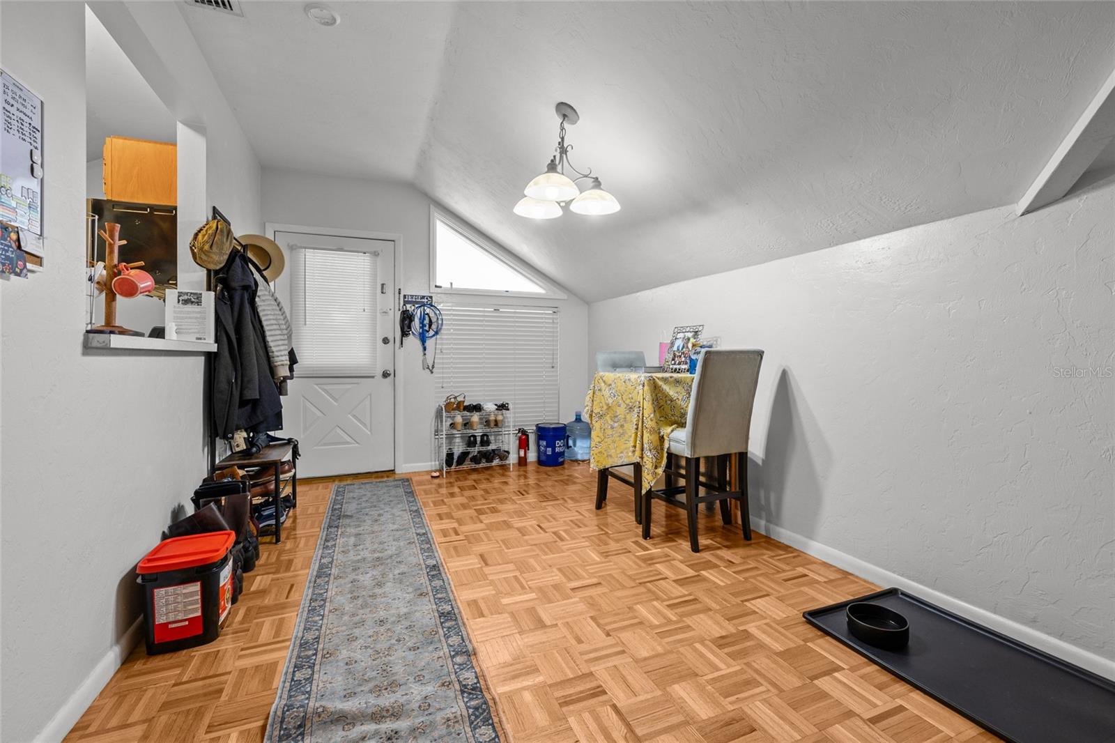 Image 33 of 54 For 14702 140th Street