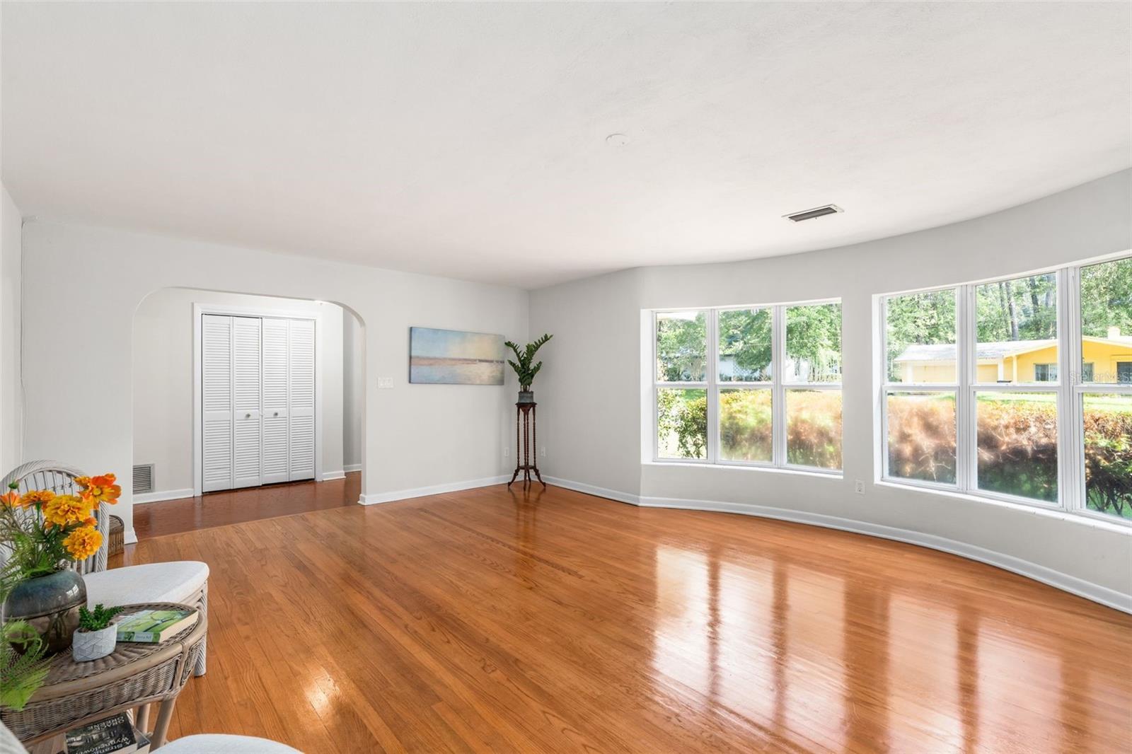 Image 6 of 33 For 3515 11th Avenue