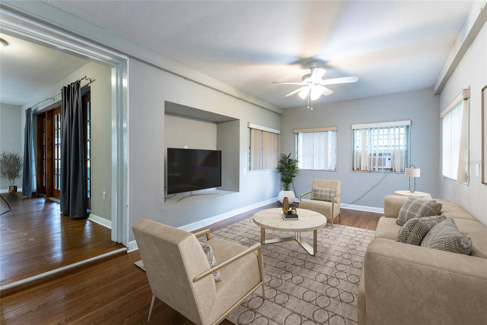 Image 18 of 46 For 3509 17th Terrace