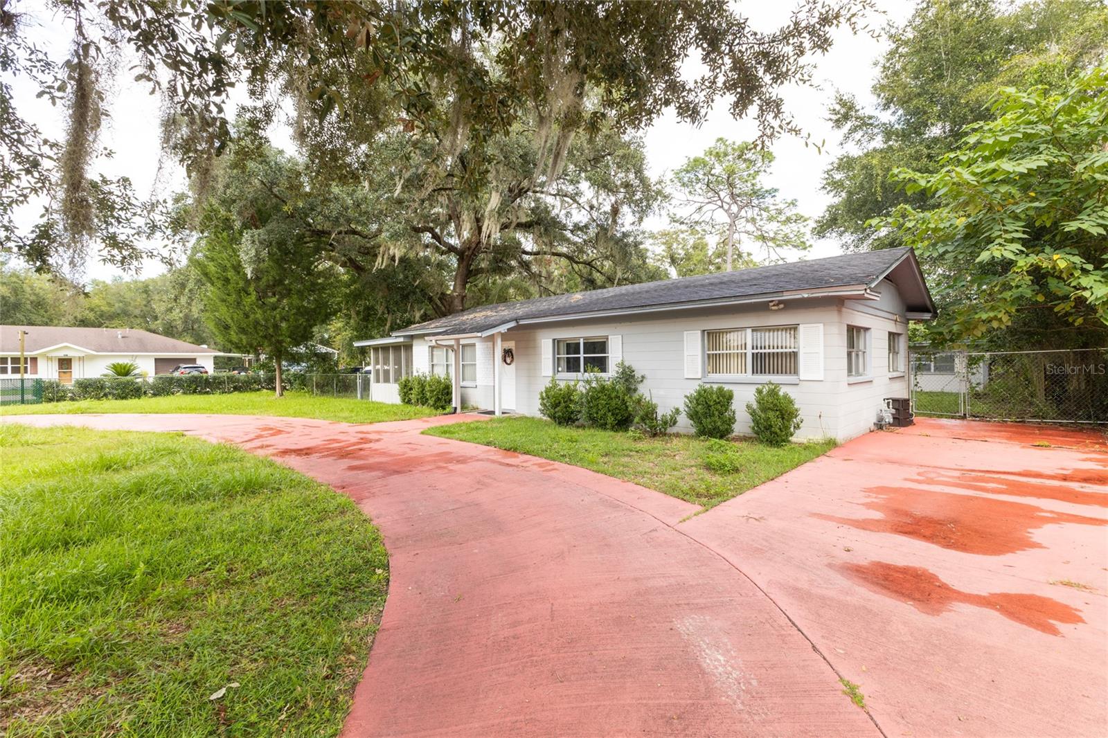 Image 4 of 46 For 3509 17th Terrace