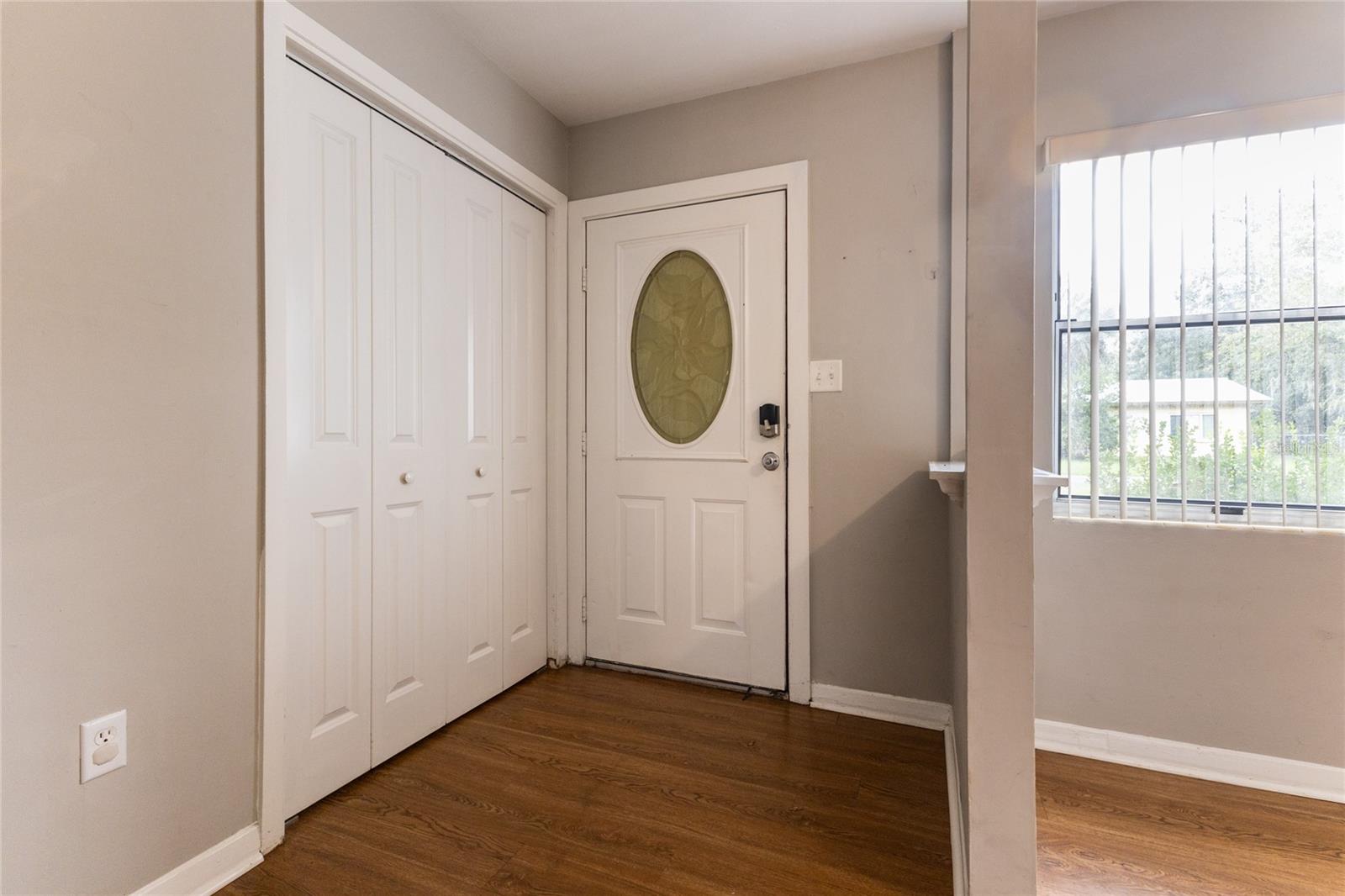 Image 6 of 46 For 3509 17th Terrace
