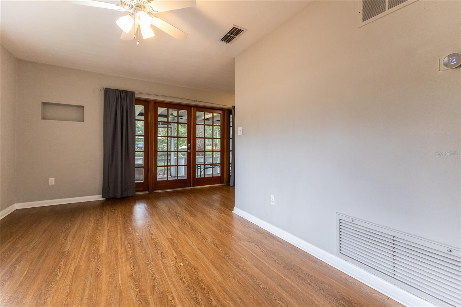 Image 8 of 46 For 3509 17th Terrace