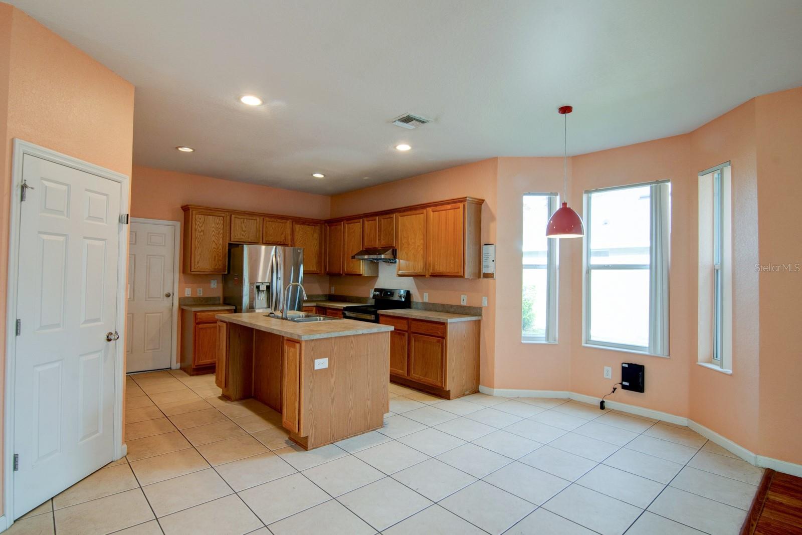 Image 11 of 27 For 5073 40th Place
