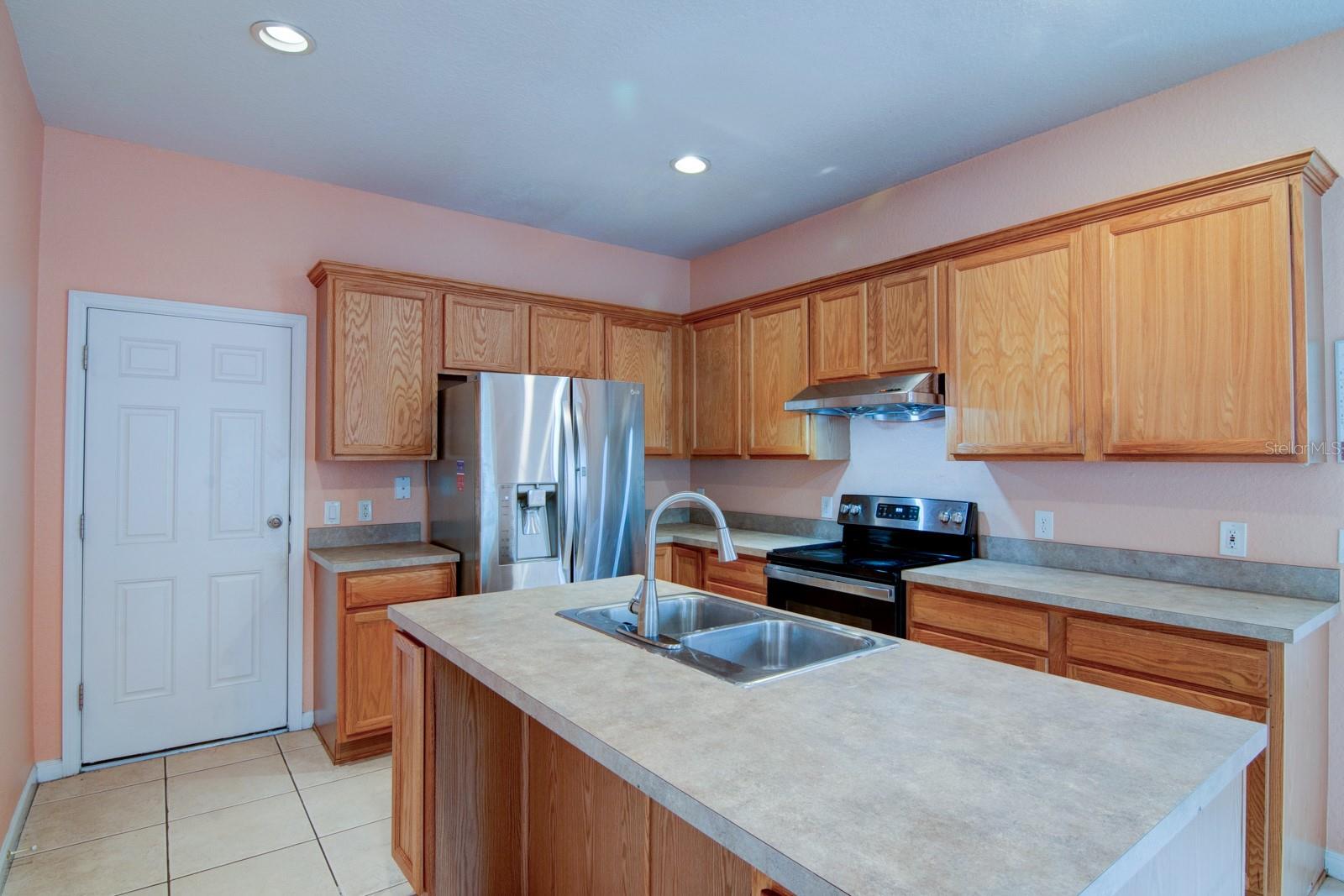 Image 13 of 27 For 5073 40th Place
