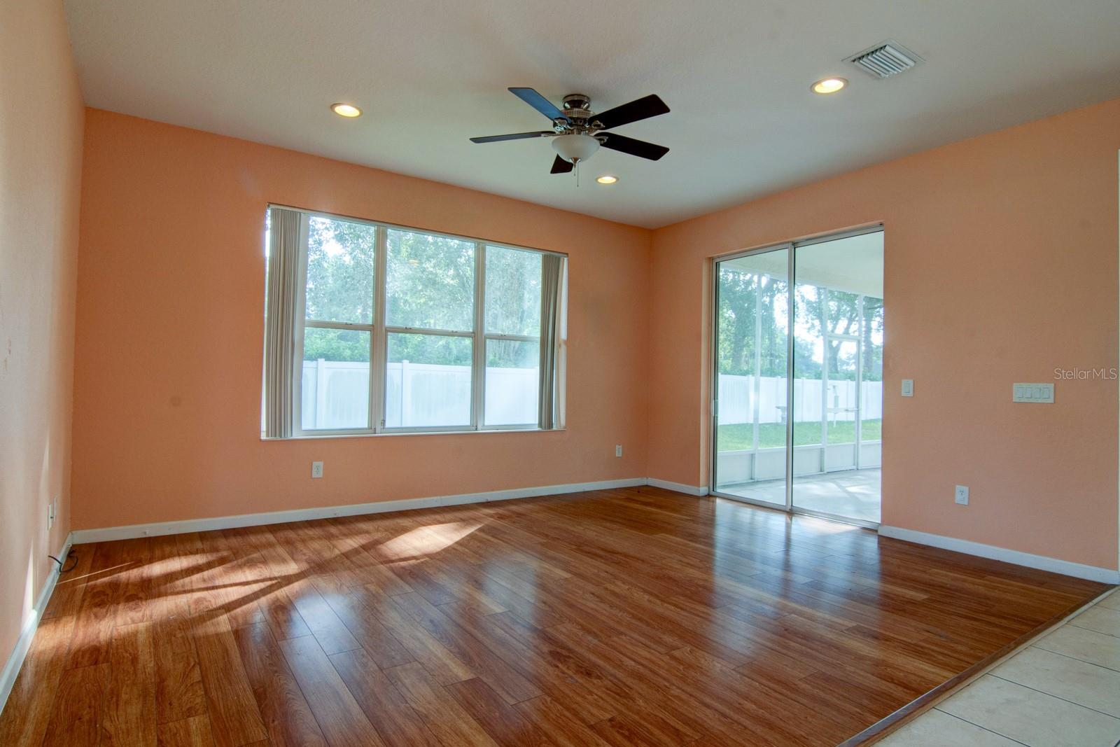 Image 11 of 26 For 5075 40th Place