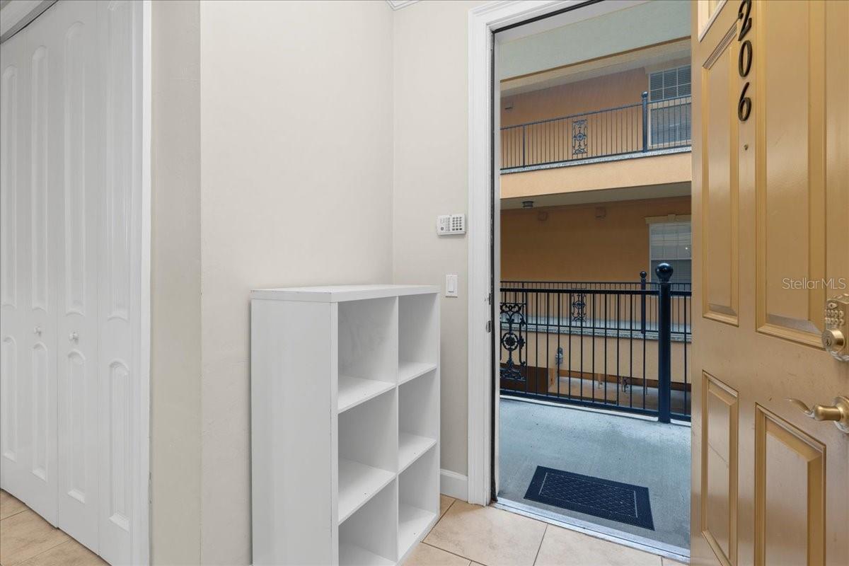 Image 2 of 45 For 325 14th Street 206