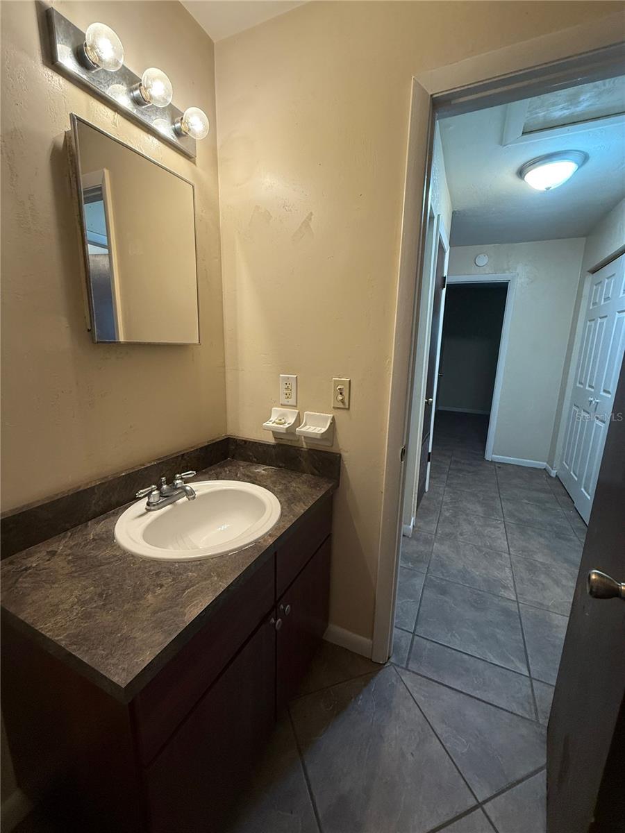 Image 15 of 21 For 2644 31st Place A