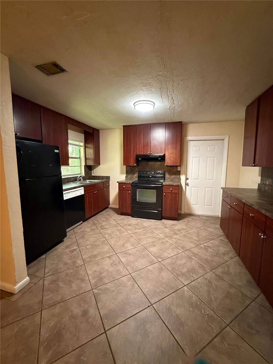 Image 5 of 21 For 2644 31st Place A