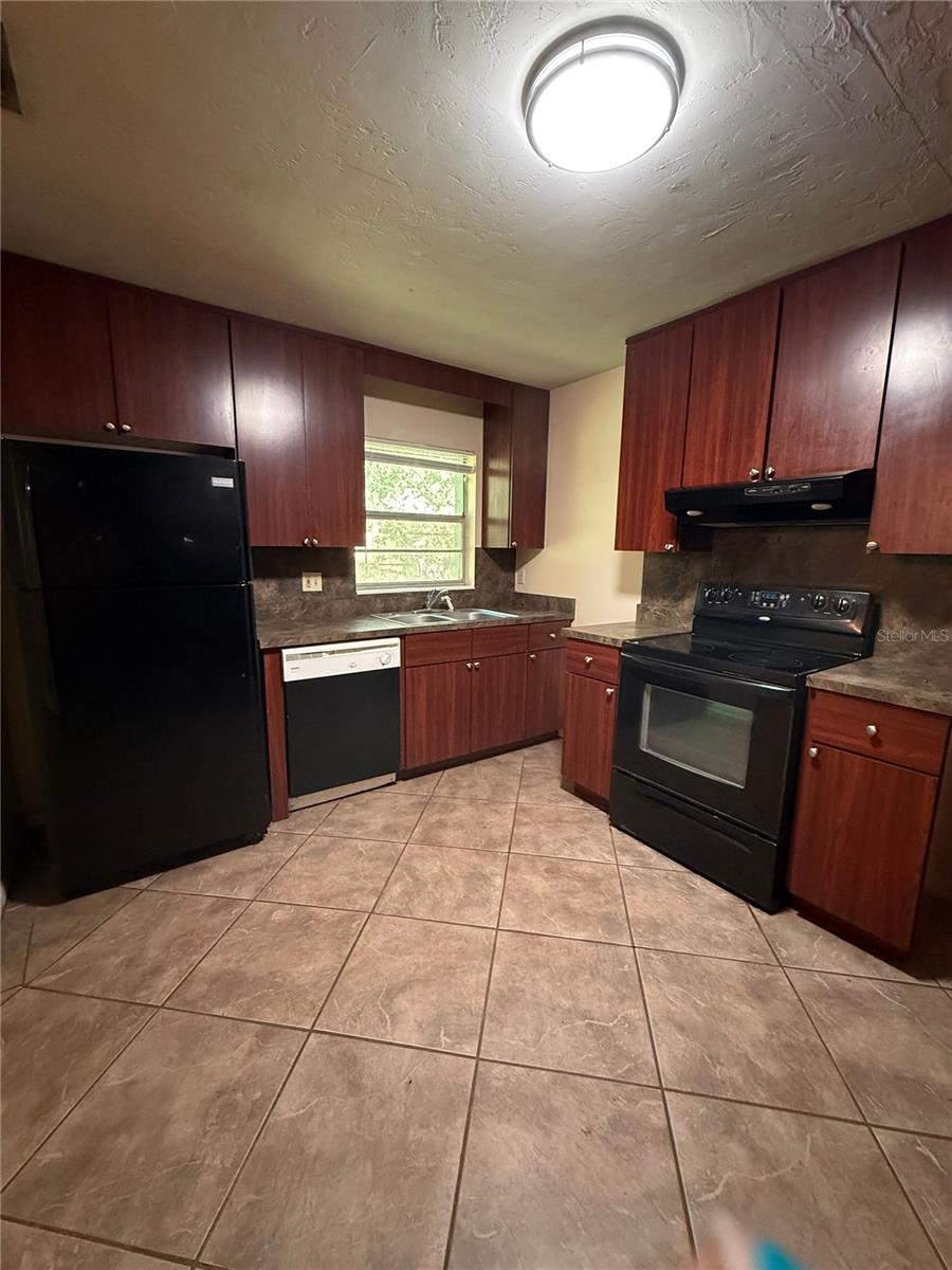 Image 7 of 21 For 2644 31st Place A
