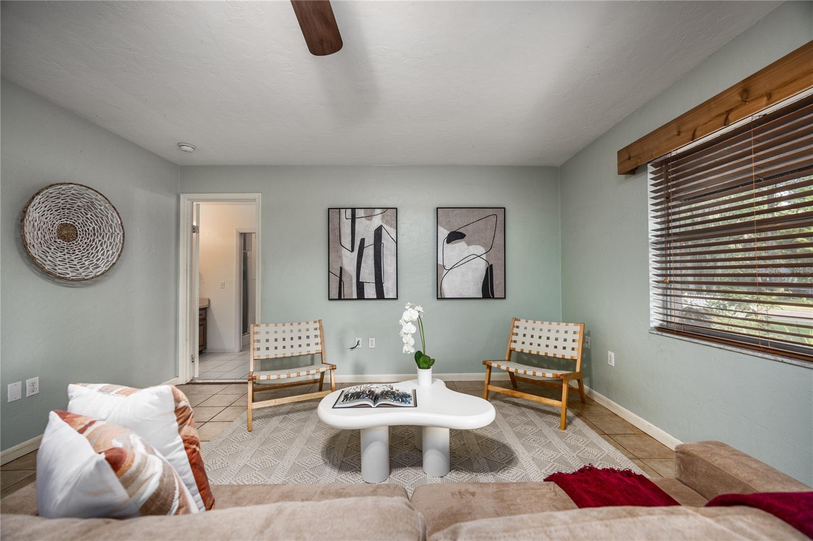 Image 6 of 61 For 1912 43rd Place