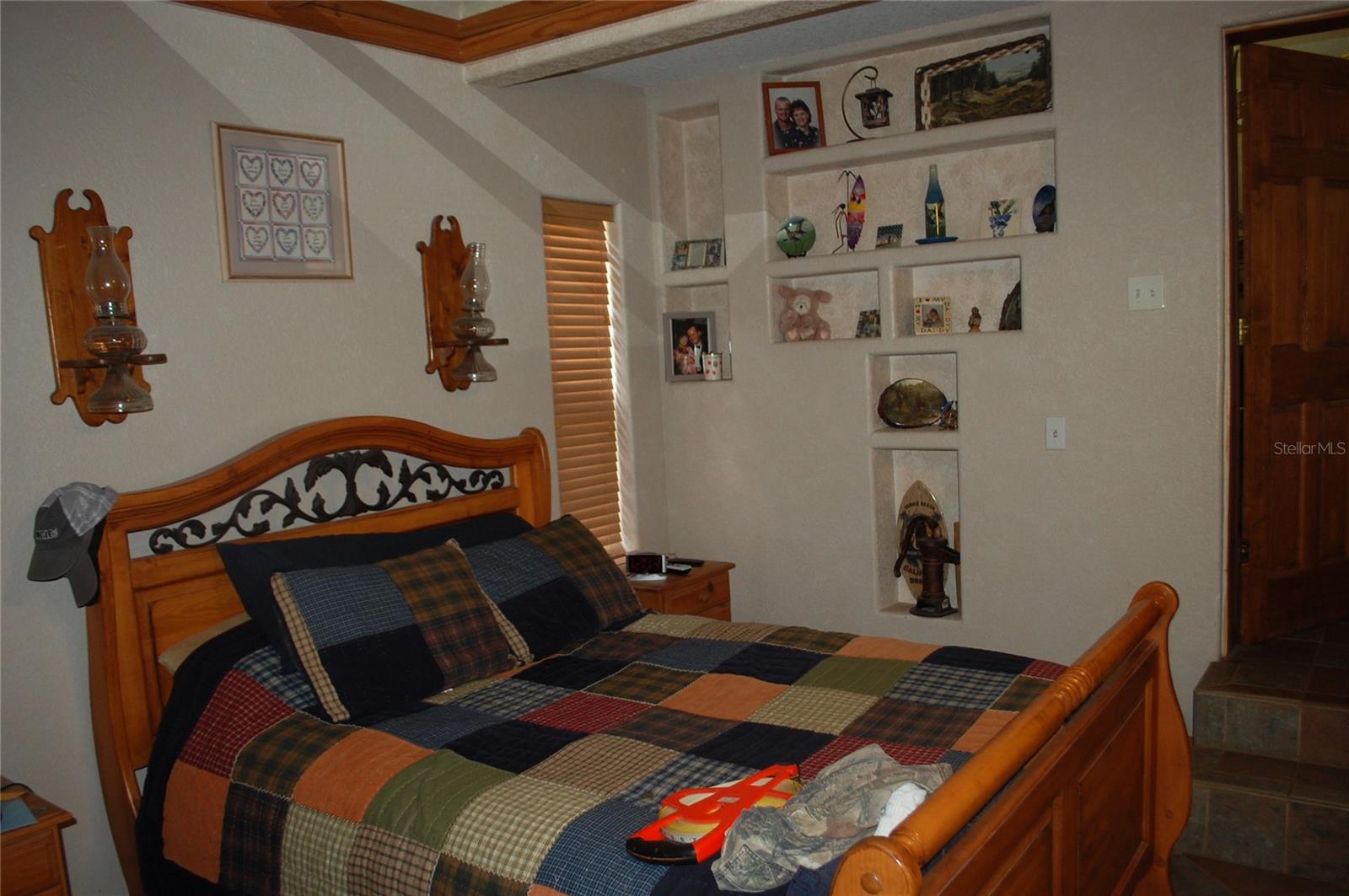 Image 30 of 50 For 18811 243rd Street