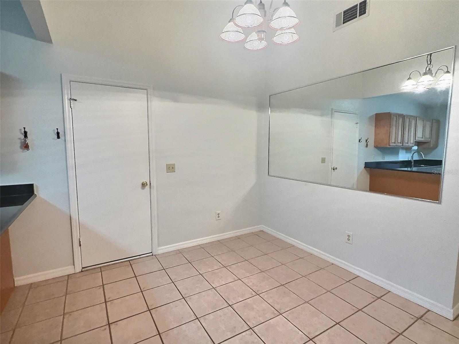Image 12 of 20 For 243 48th Boulevard 4