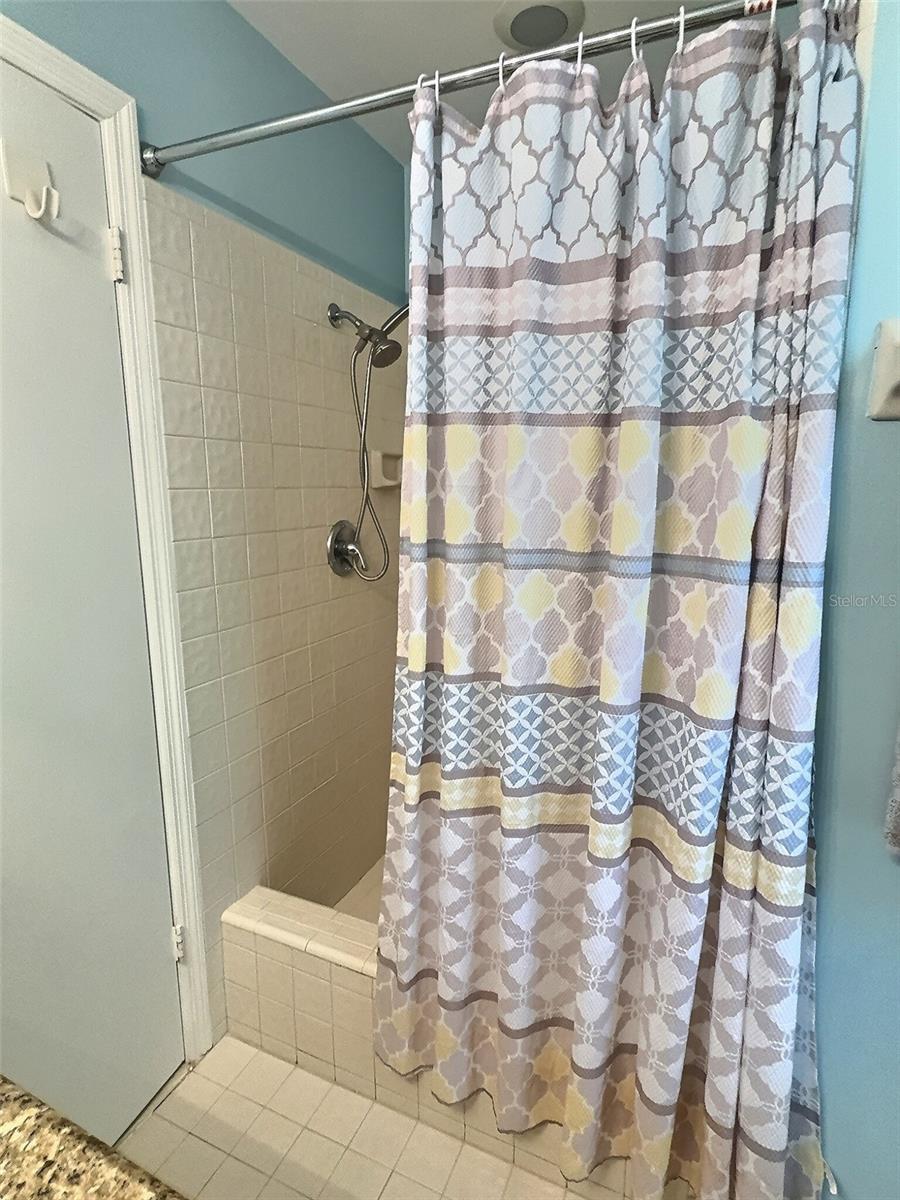 Image 14 of 20 For 243 48th Boulevard 4