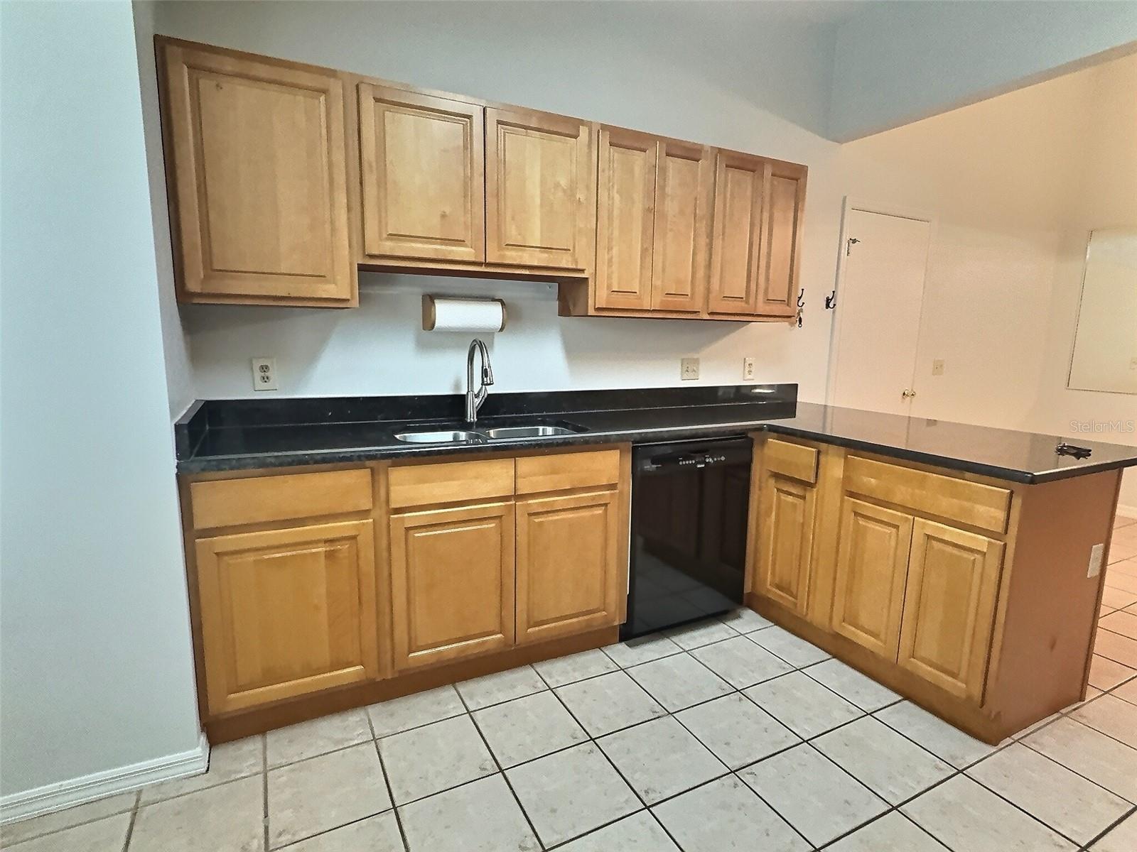 Image 9 of 20 For 243 48th Boulevard 4