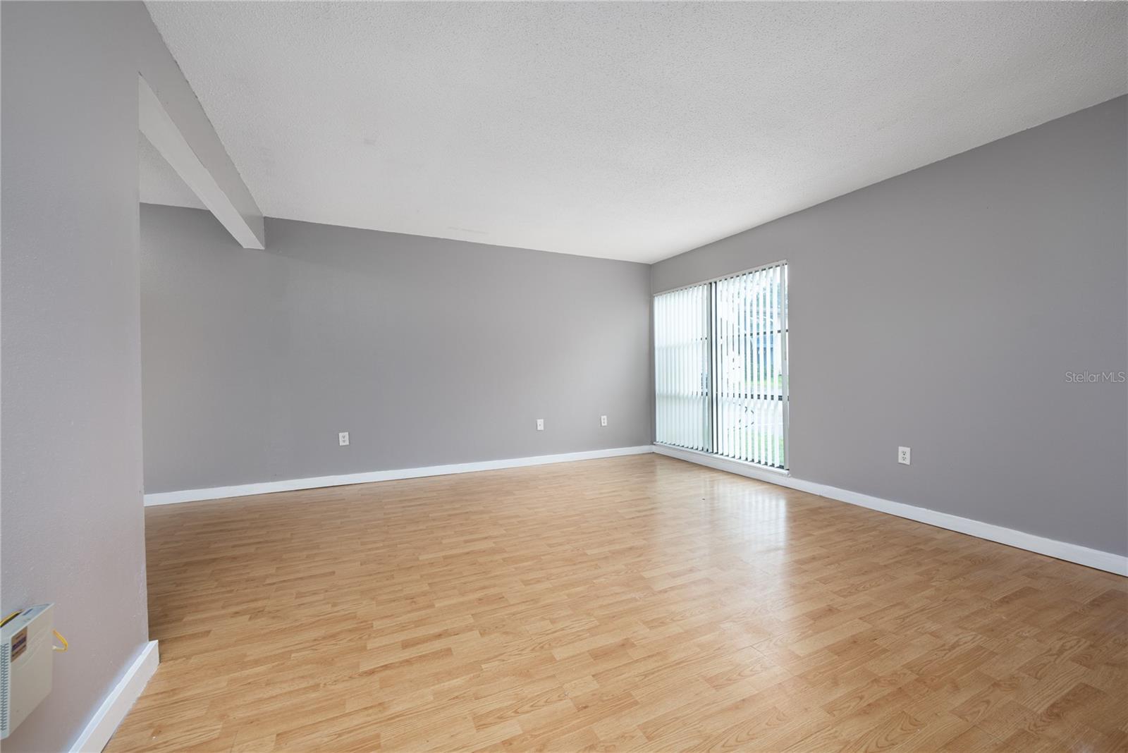 Image 2 of 33 For 2811 Archer Road D23