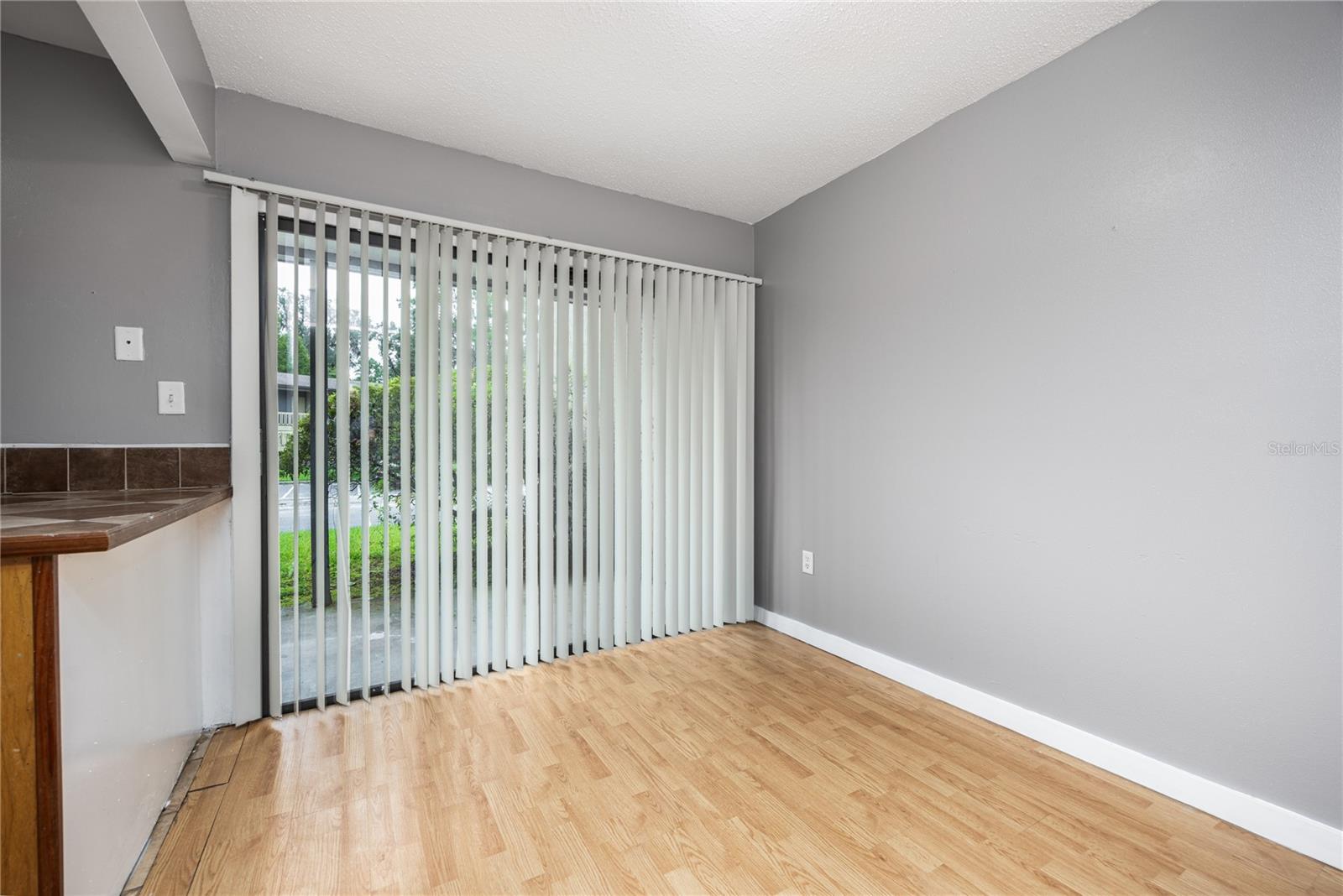 Image 6 of 33 For 2811 Archer Road D23