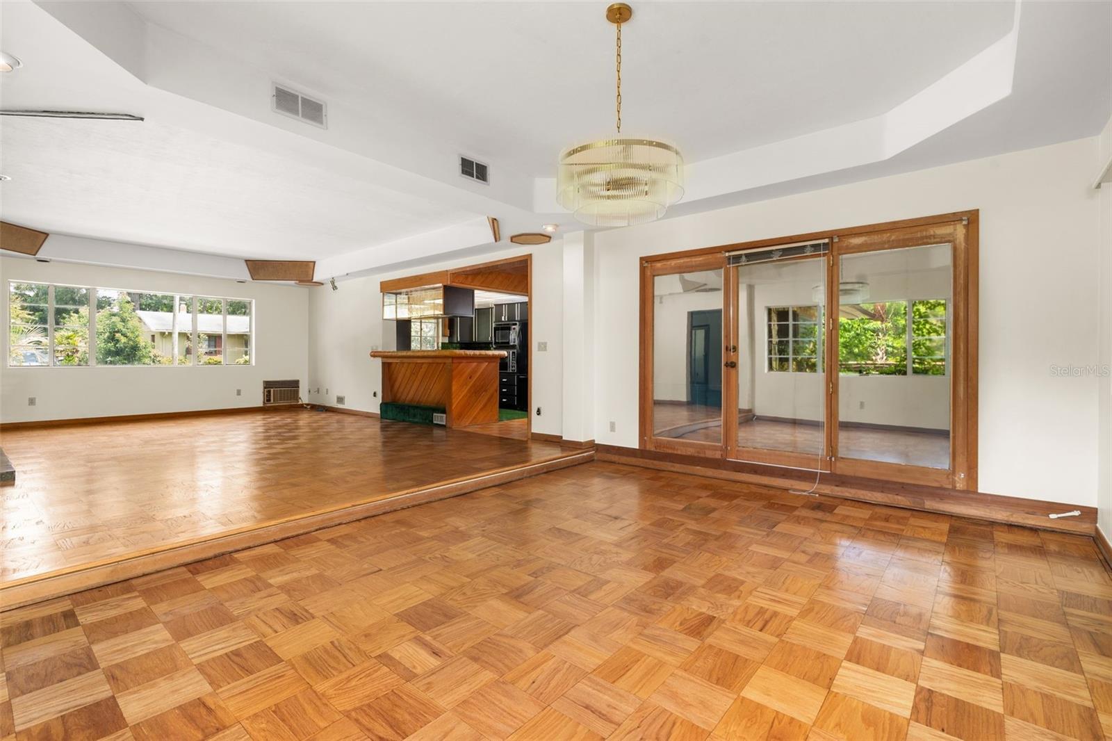 Image 15 of 26 For 537 7th Avenue