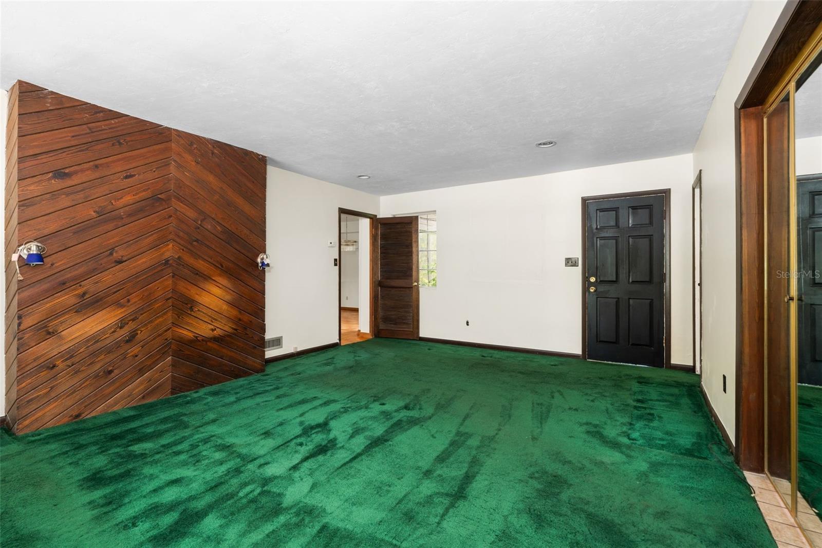 Image 17 of 26 For 537 7th Avenue