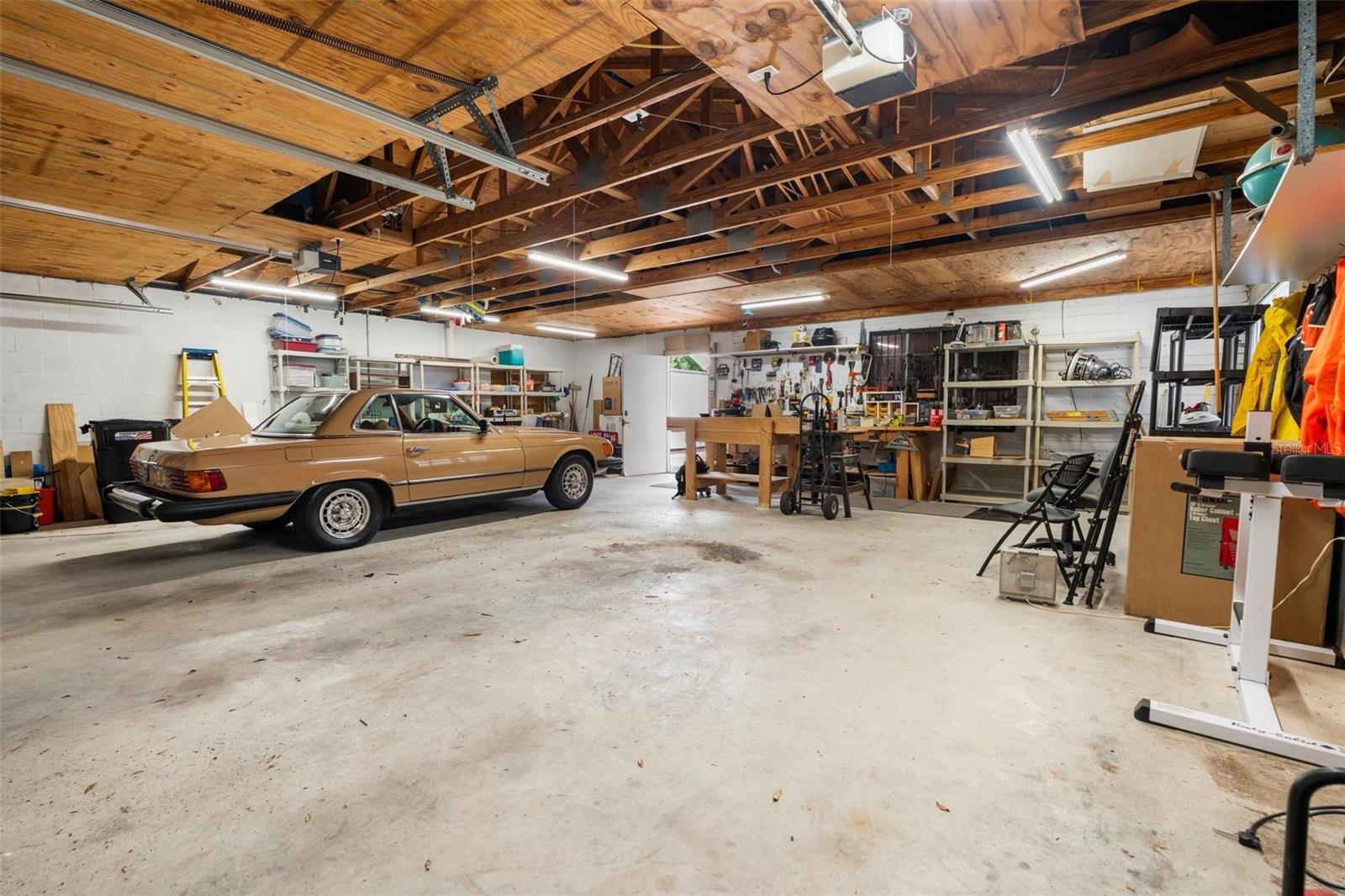 Image 4 of 26 For 537 7th Avenue