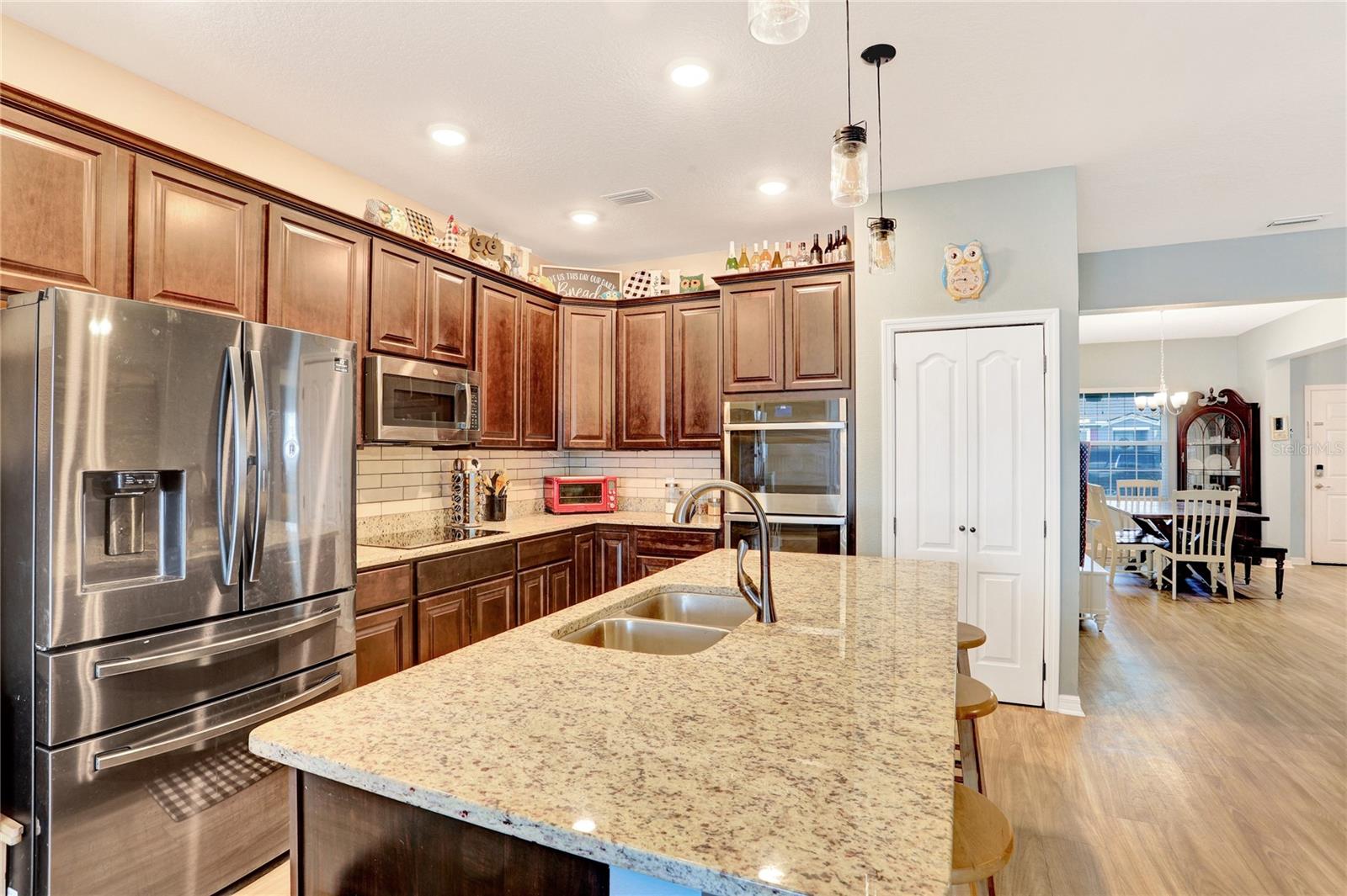 Image 13 of 36 For 923 253rd Drive