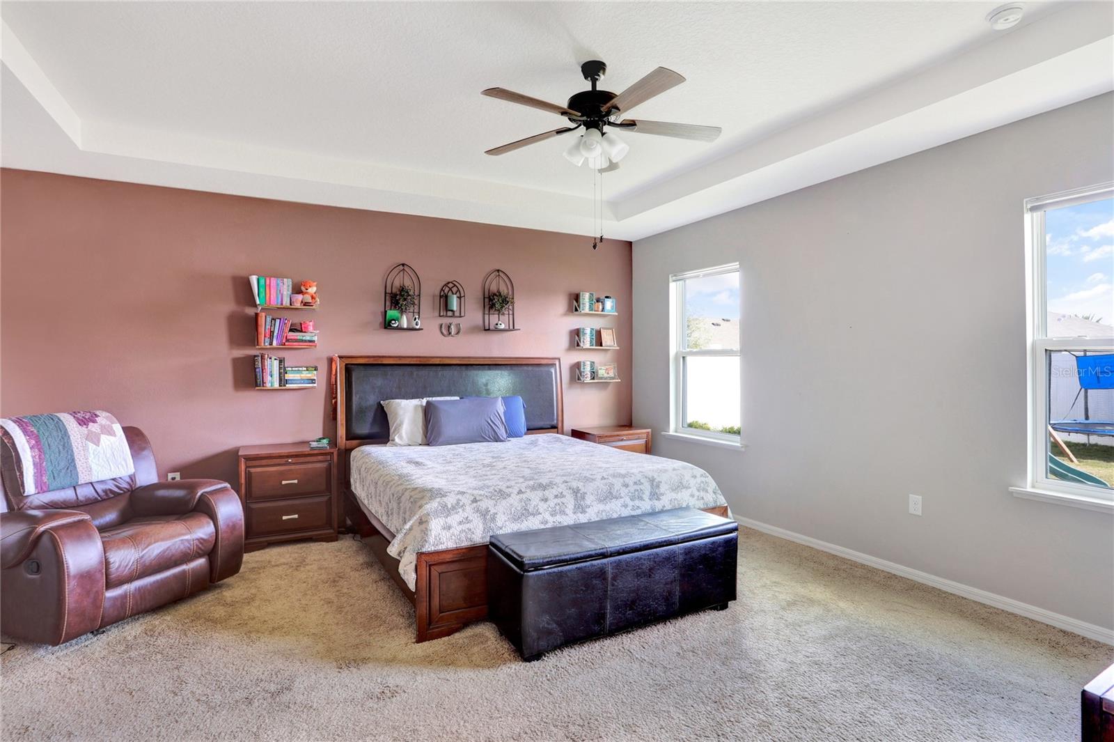 Image 17 of 36 For 923 253rd Drive