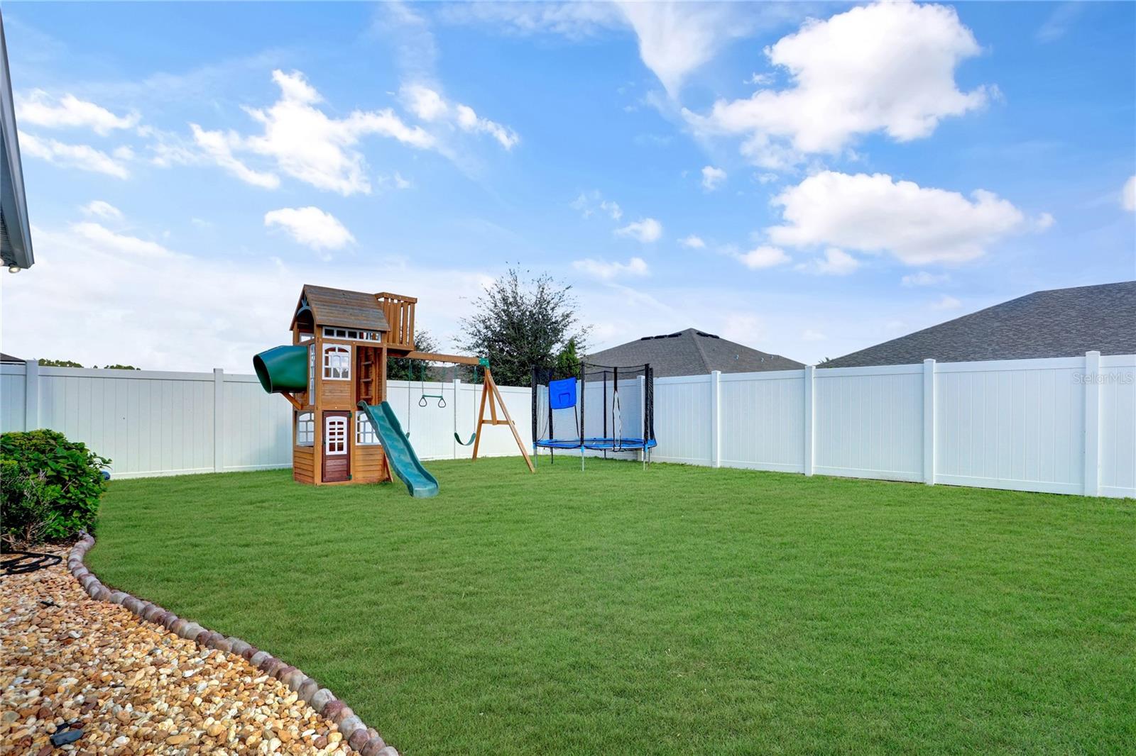 Image 32 of 36 For 923 253rd Drive