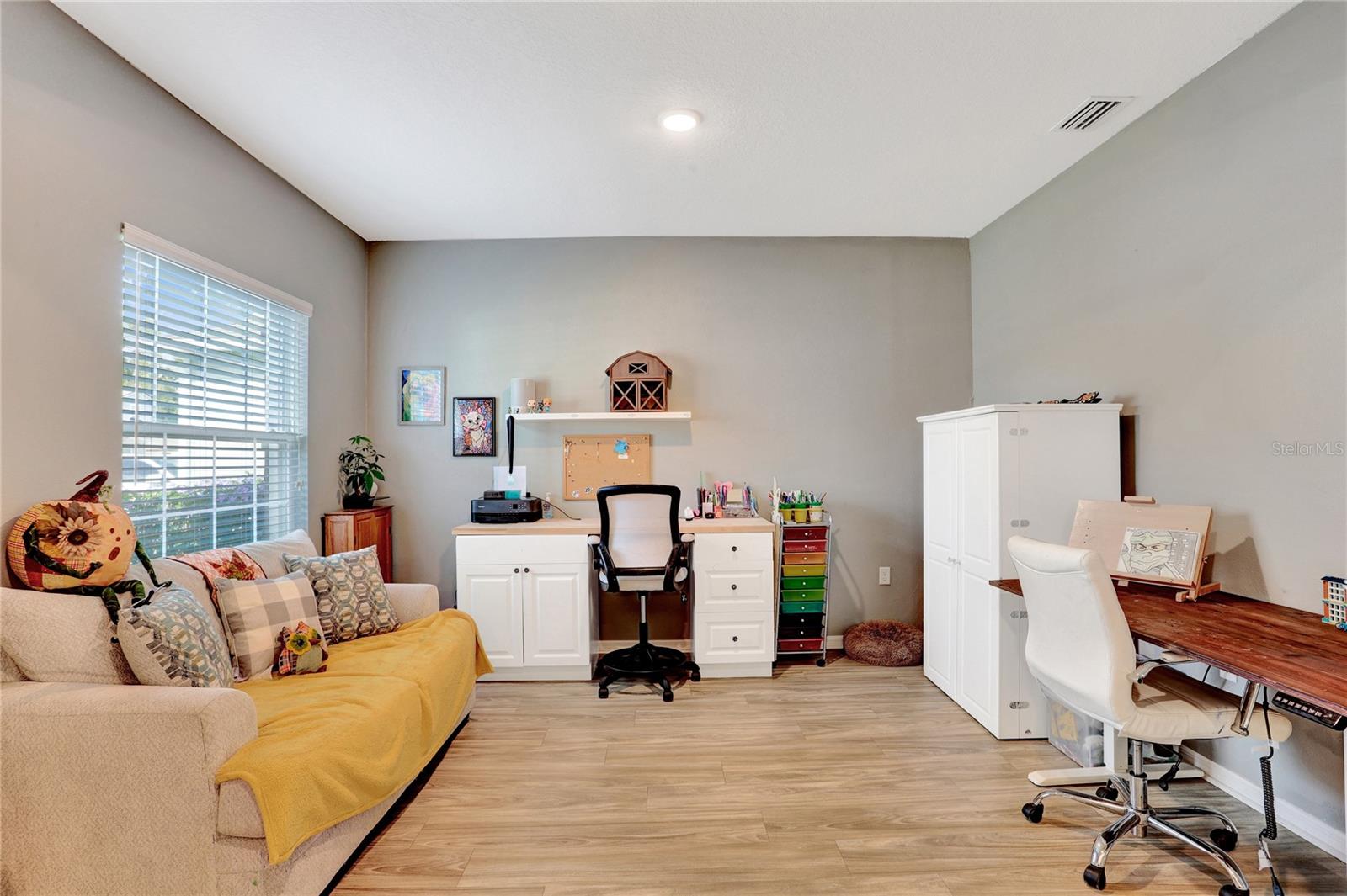 Image 4 of 36 For 923 253rd Drive