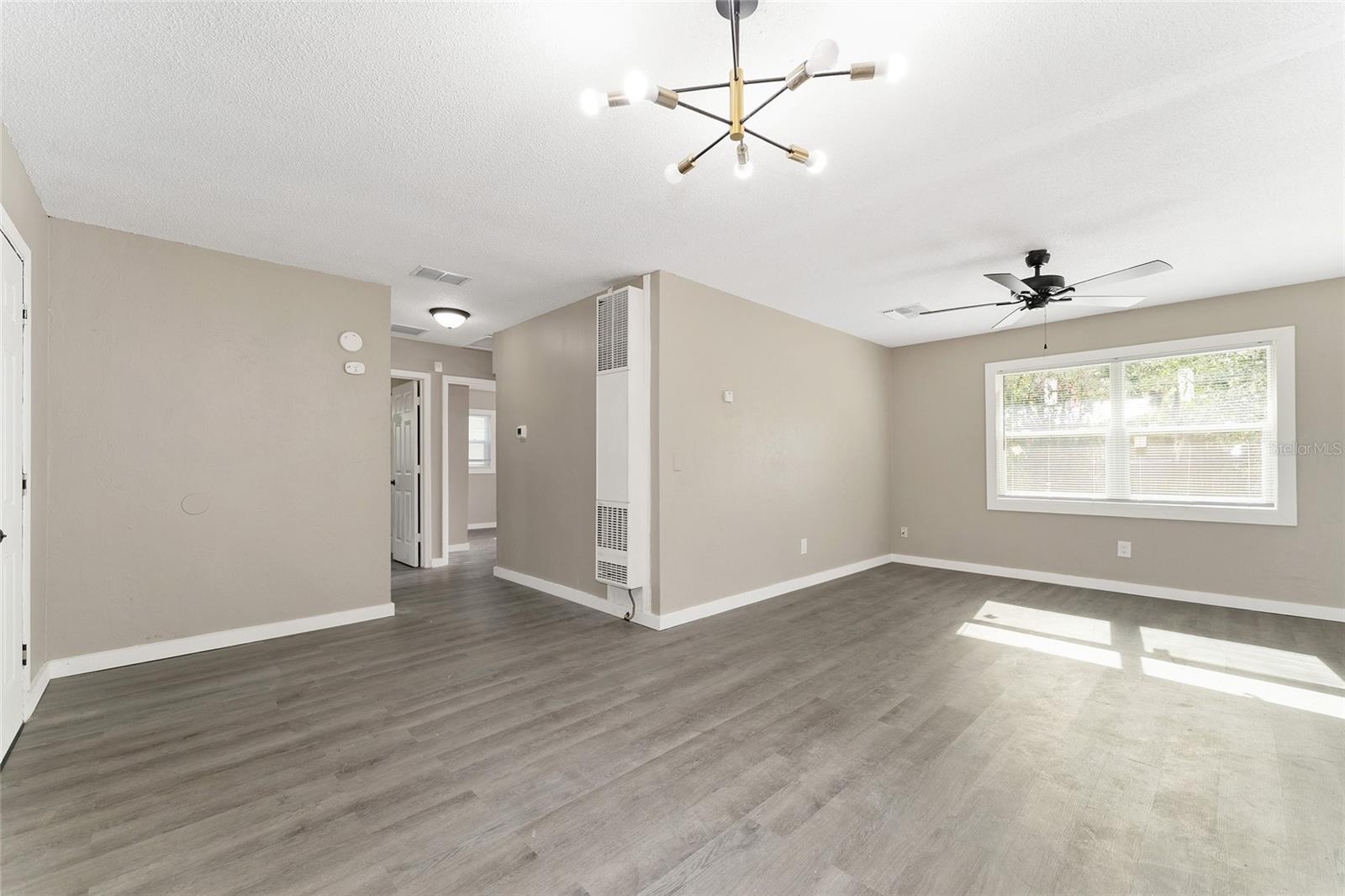 Image 10 of 51 For 919 19th Street