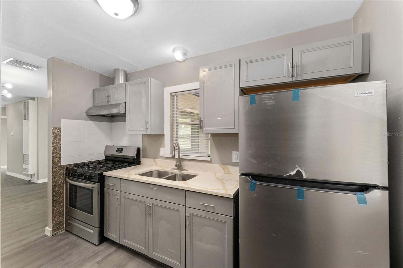 Image 20 of 51 For 919 19th Street