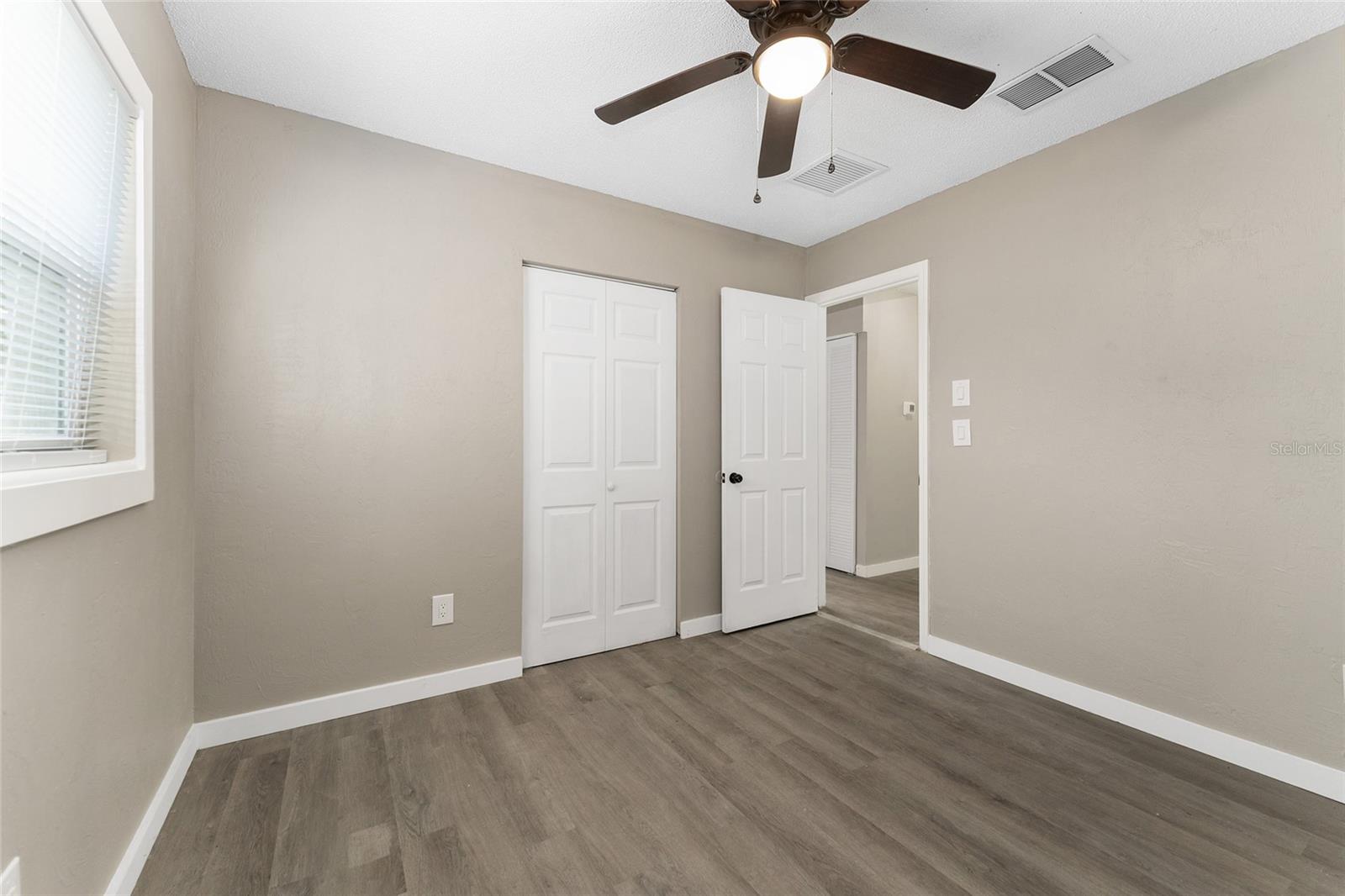 Image 22 of 51 For 919 19th Street