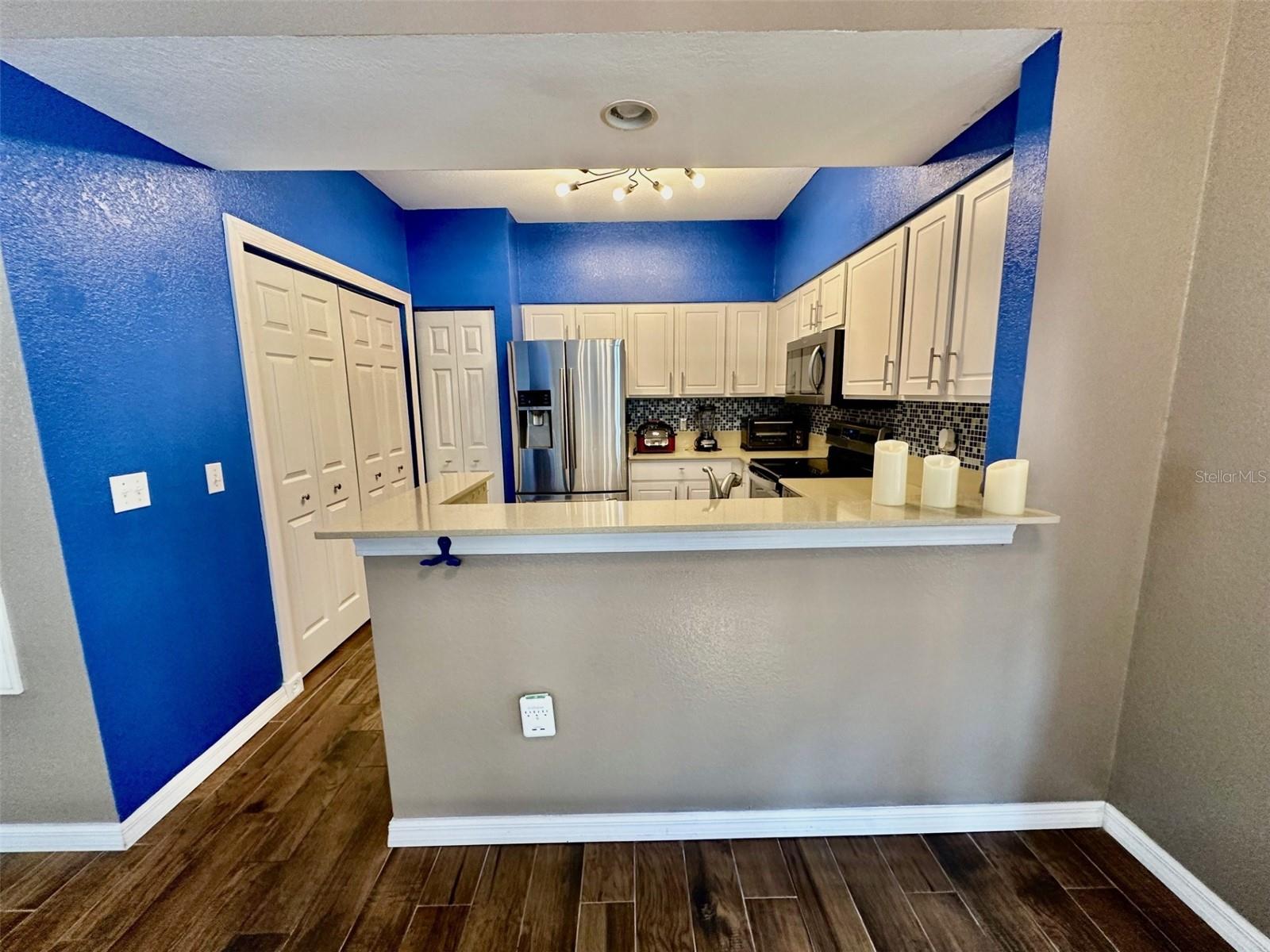 Image 12 of 50 For 5141 91st Way 201