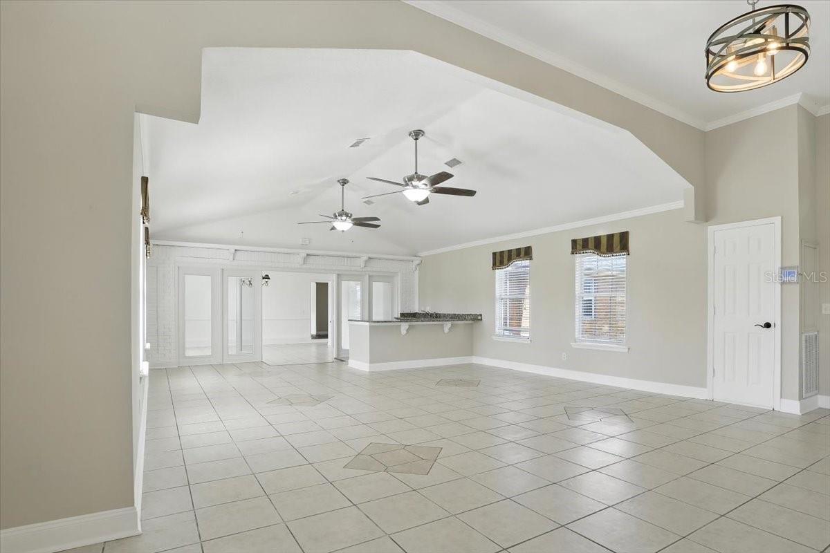 Image 39 of 74 For 735 Noegel Road