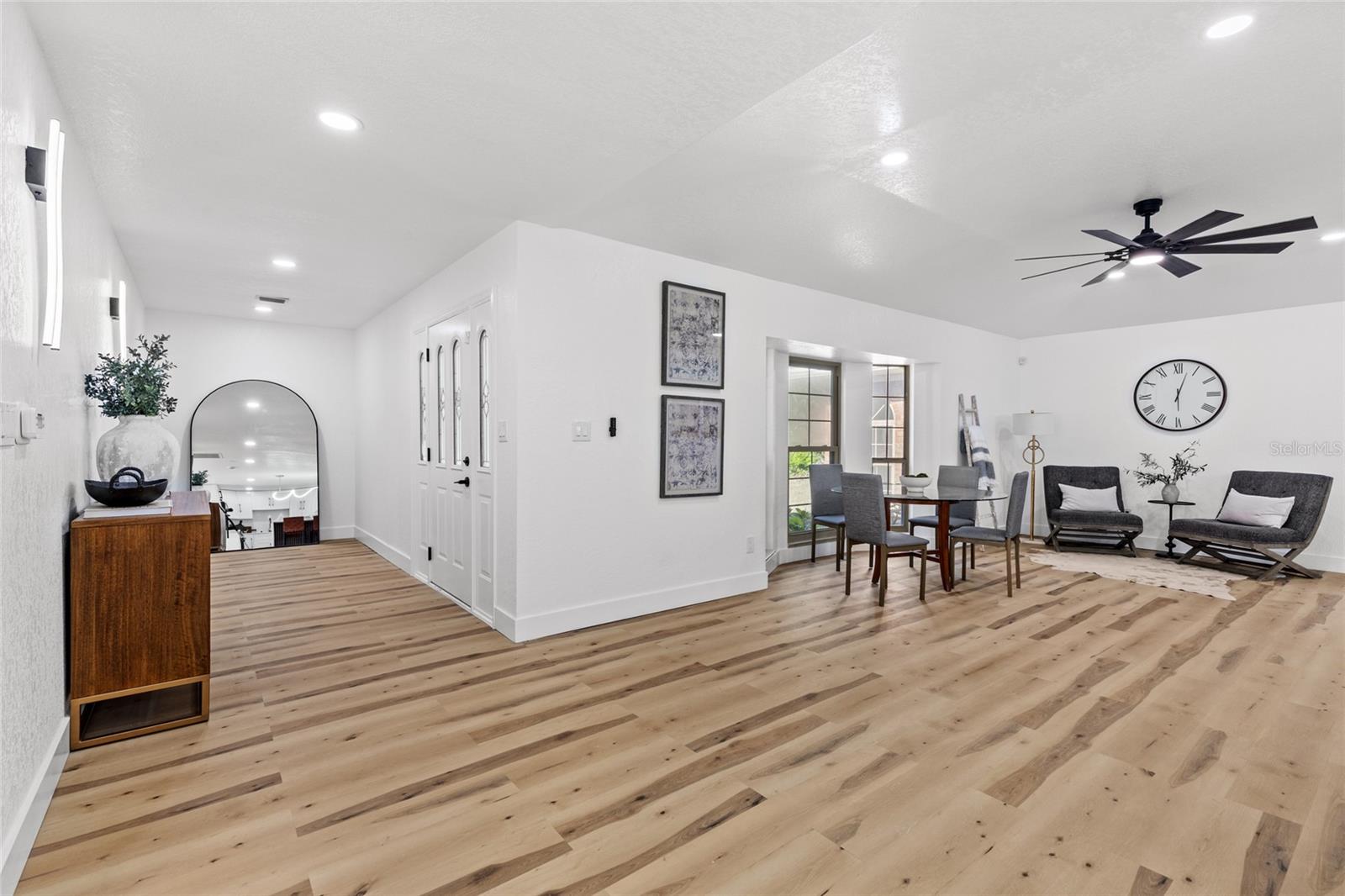 Image 4 of 39 For 3731 17th Lane