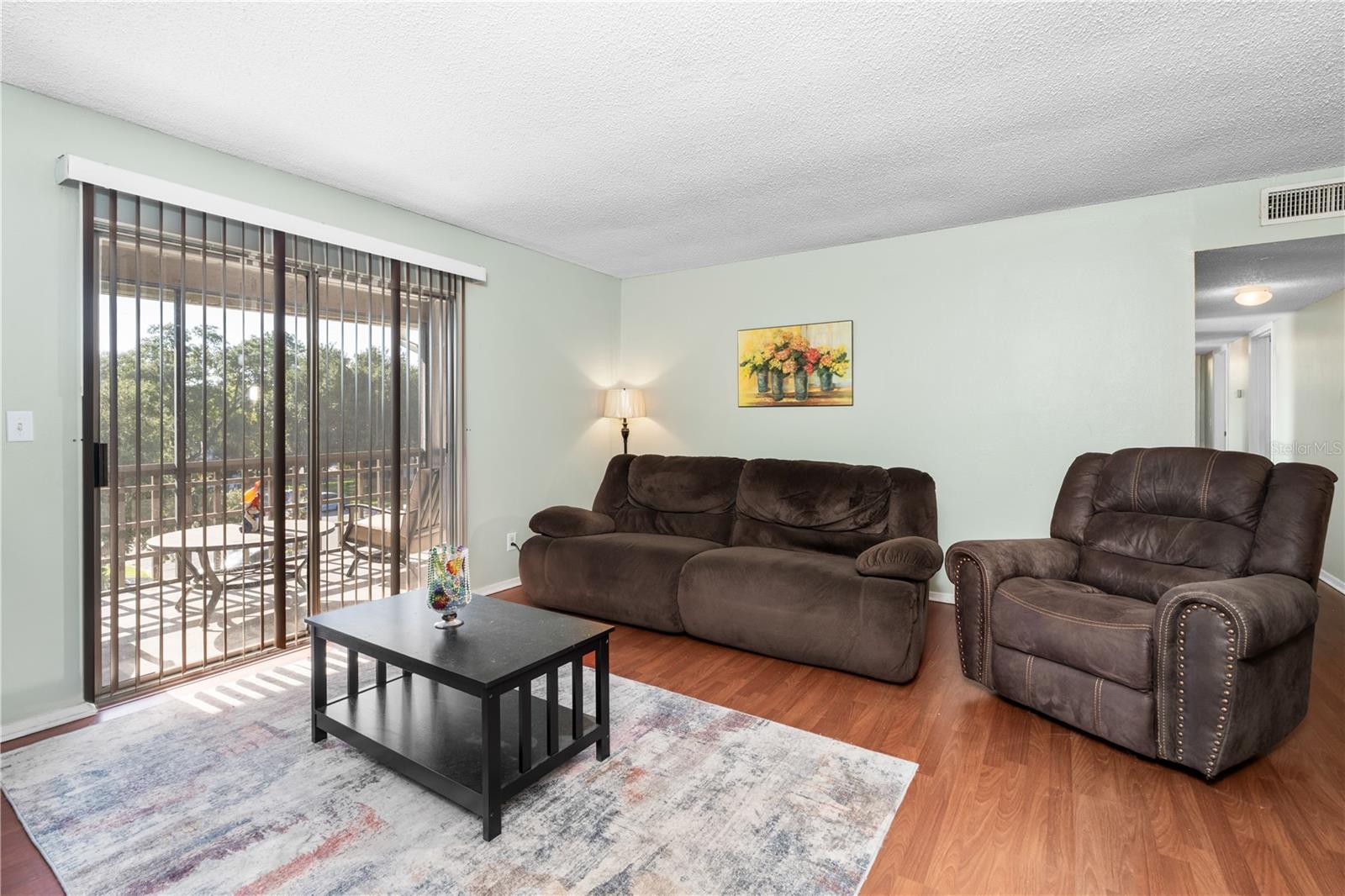 Image 15 of 30 For 6519 Newberry Road 1013