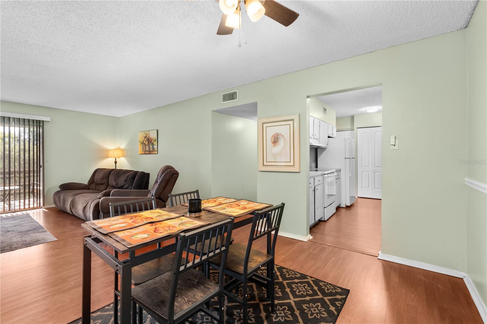 Image 19 of 30 For 6519 Newberry Road 1013