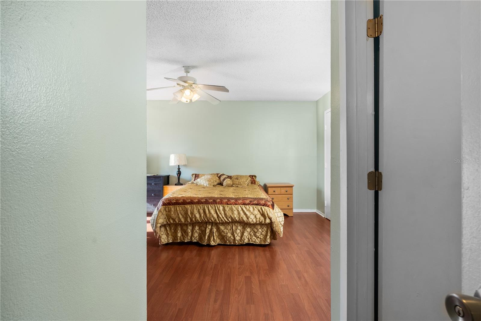 Image 3 of 30 For 6519 Newberry Road 1013