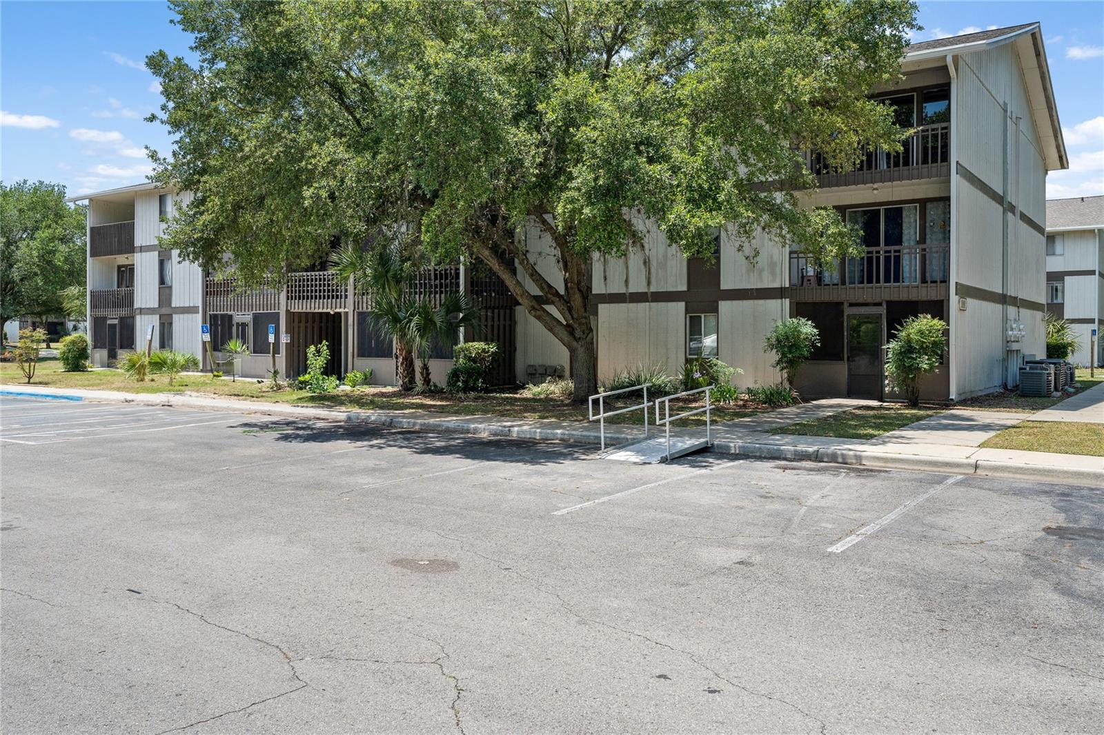 Image 30 of 30 For 6519 Newberry Road 1013