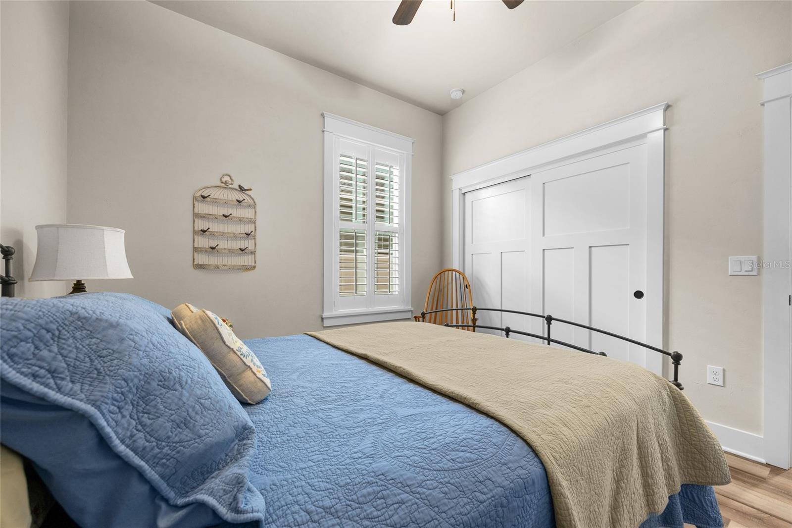 Image 21 of 32 For 2585 48th Terrace