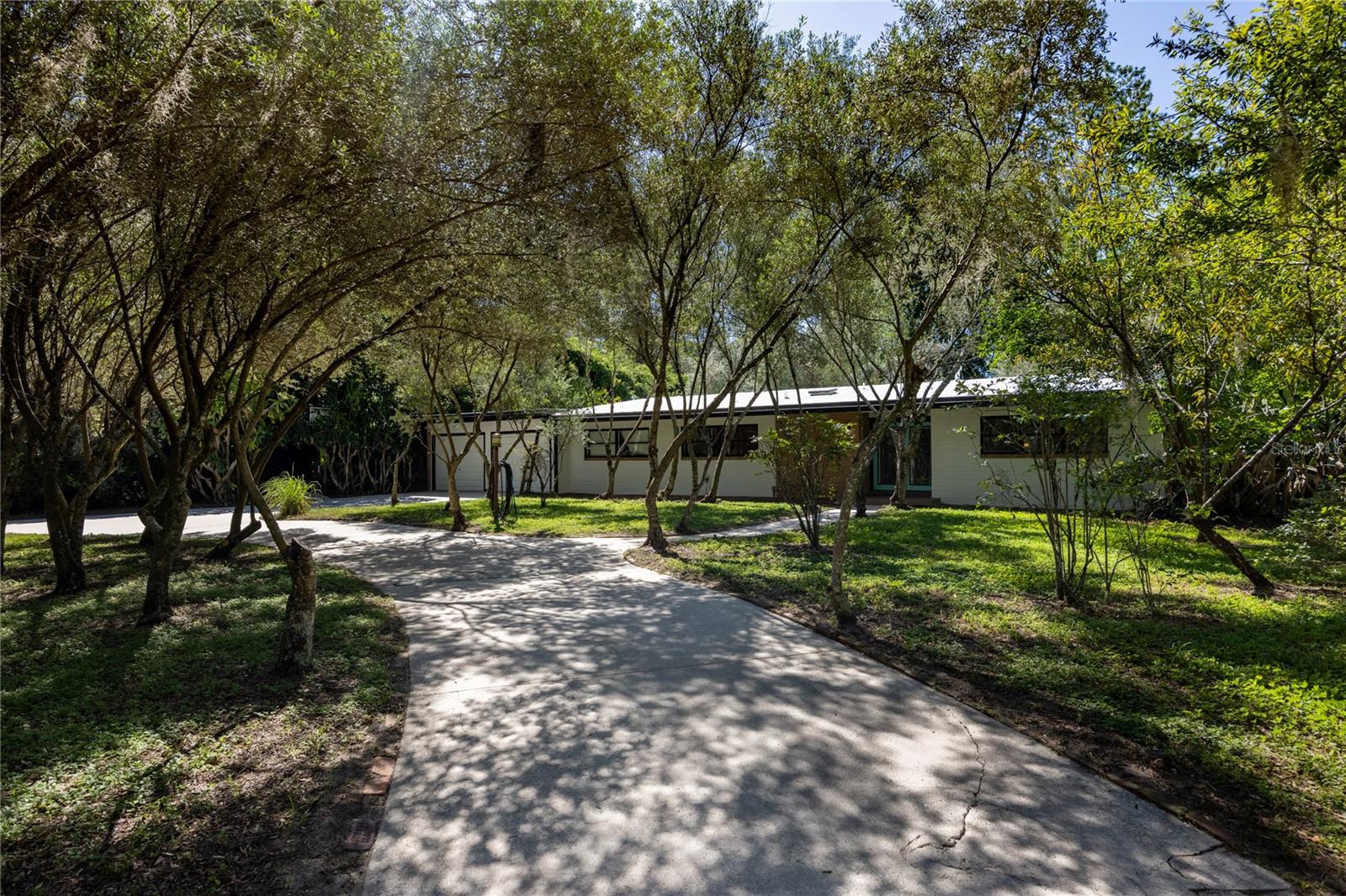 Image 76 of 81 For 415 32nd Street