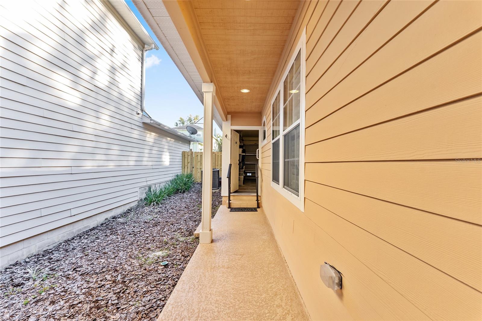 Image 58 of 74 For 11685 19th Place