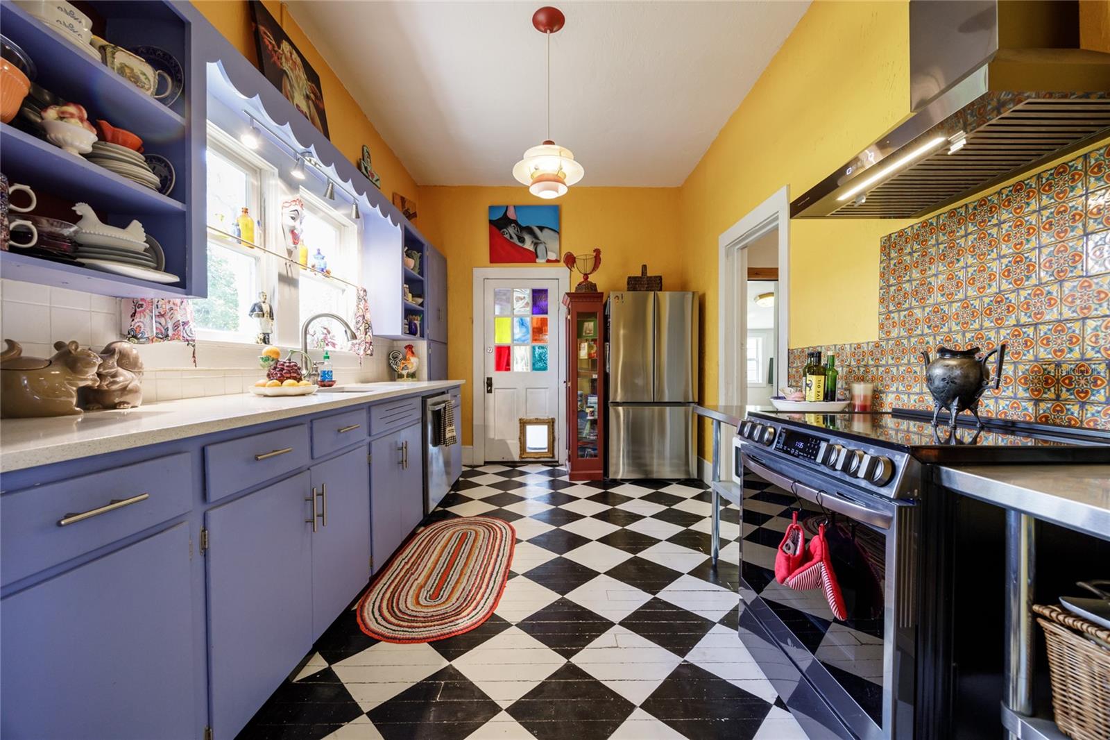 Image 17 of 41 For 21715 69th Avenue