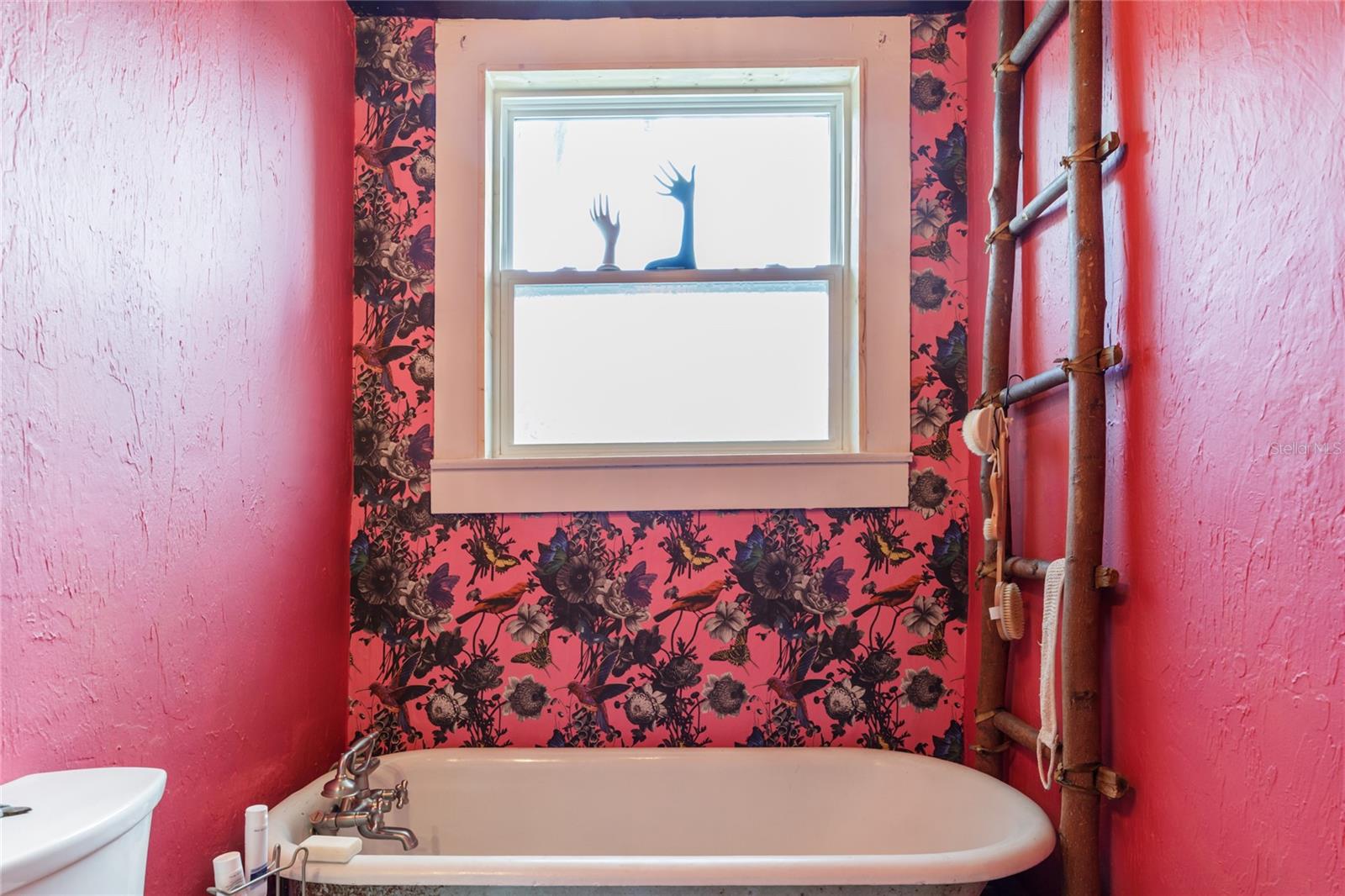 Image 34 of 41 For 21715 69th Avenue